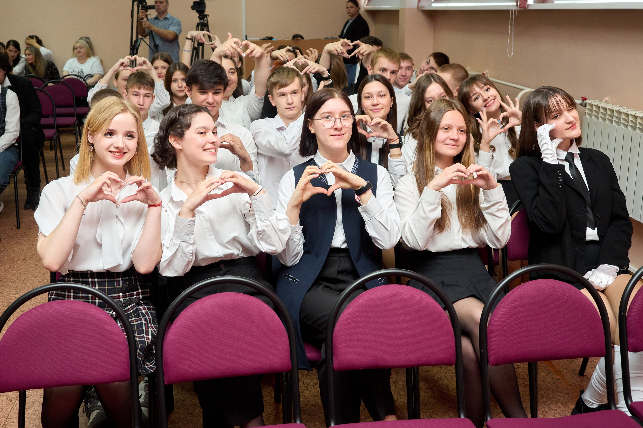 Репортажный Фотограф Кемерово. Подрябинкин Данила, портретный и репортажный фотограф в Кемерово