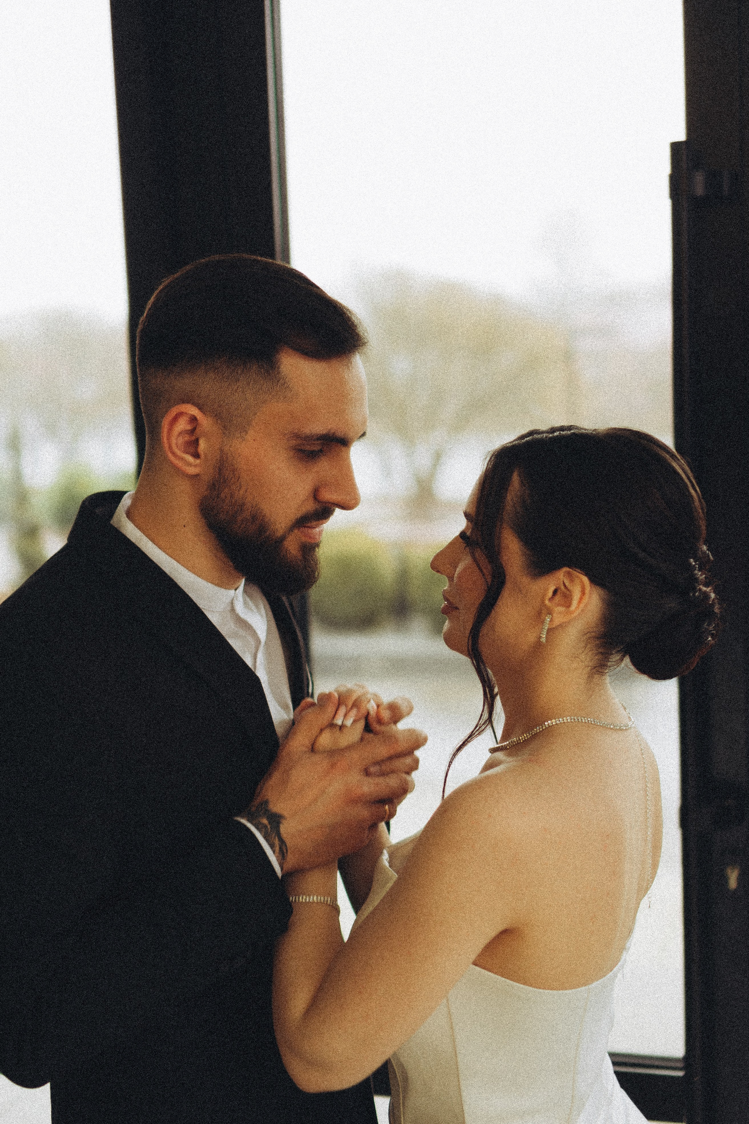 СВАДЕБНАЯ СЬЕМКА СБОРОВ ЖЕНИХА И НЕВЕСТЫ В ОТЕЛЕ И ТАКЖЕ ФОТОСЕССИИЯ В ОТЕЛЕЕ МЕГАПОЛИС БРЯНСК. Профессиональный фотограф, Санкт-Петербург — Виктория Богомолова