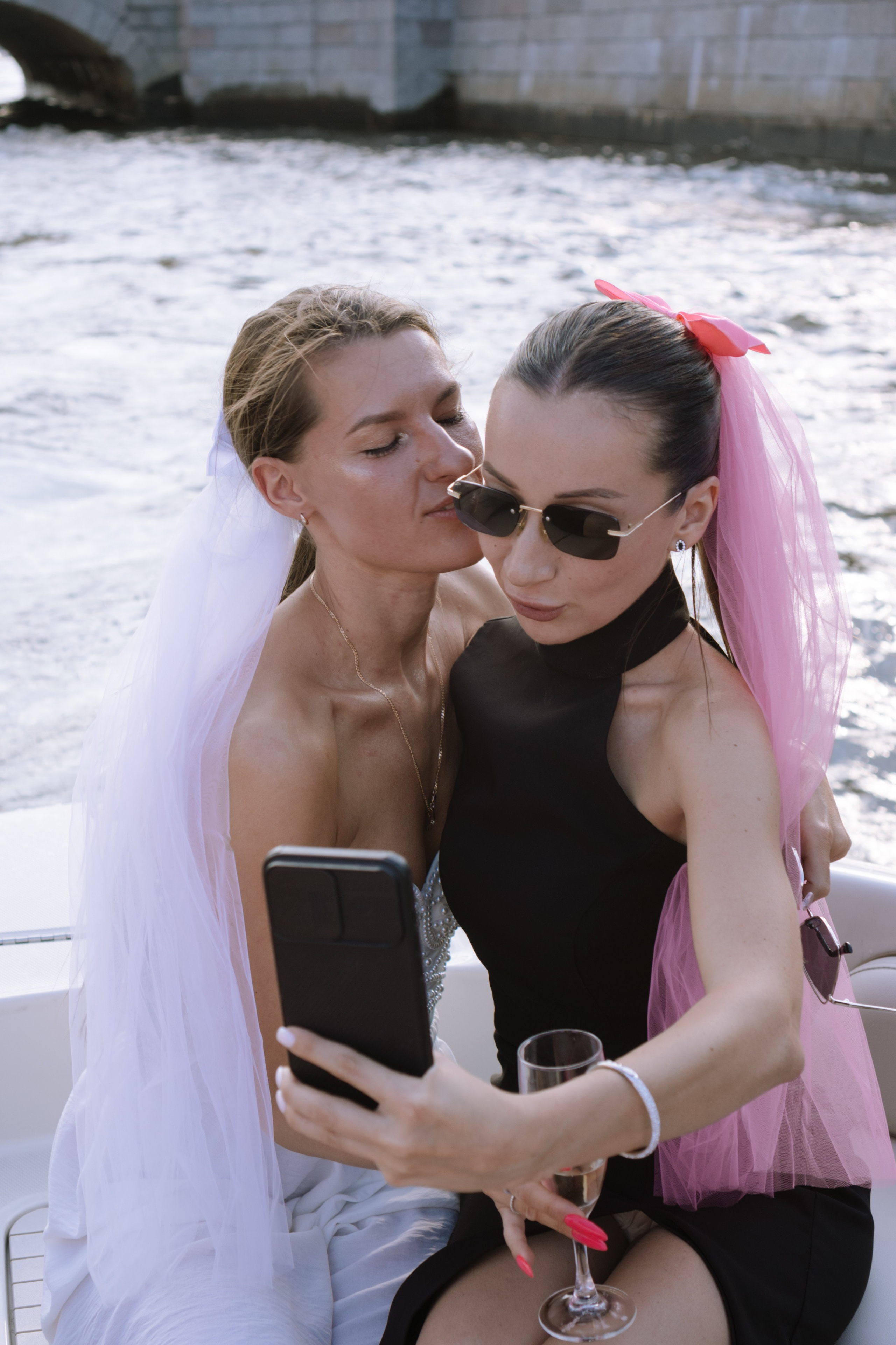 ДЕВИЧНИК НА КАТЕРЕ. Профессиональный фотограф, Санкт-Петербург — Виктория Богомолова