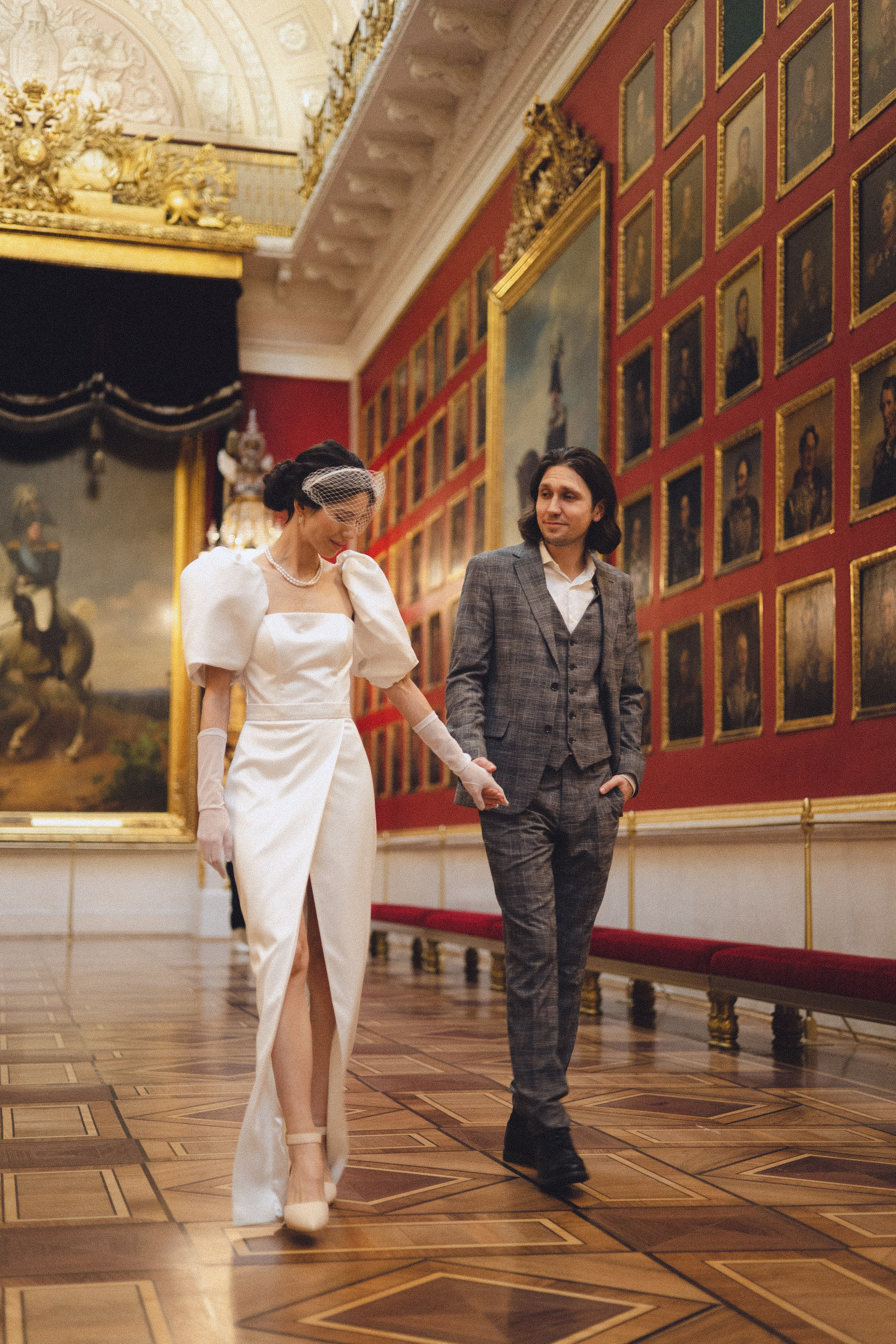 Свадебная съемка в Эрмитаже. Фотограф в Санкт-Петербурге Осокина Елизавета