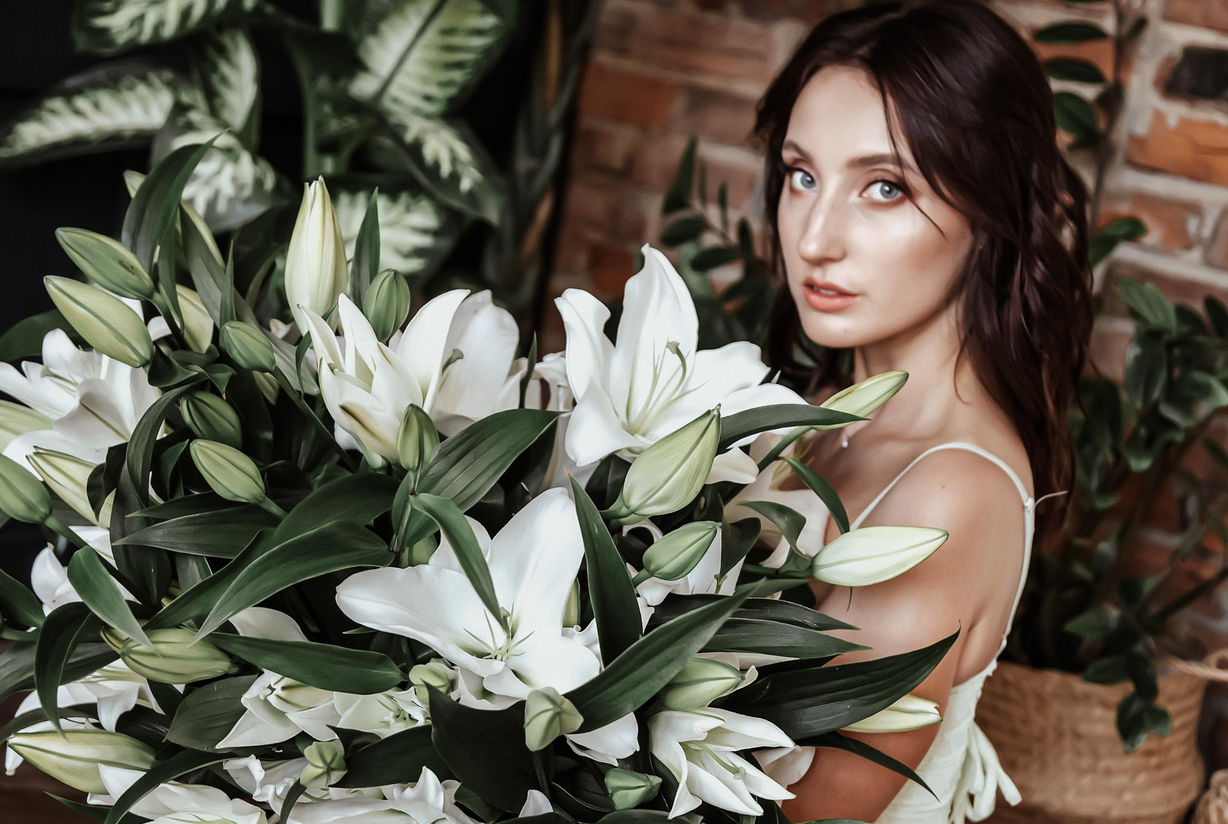 Студийная съёмка. Вера Шевченко создаю фотографии