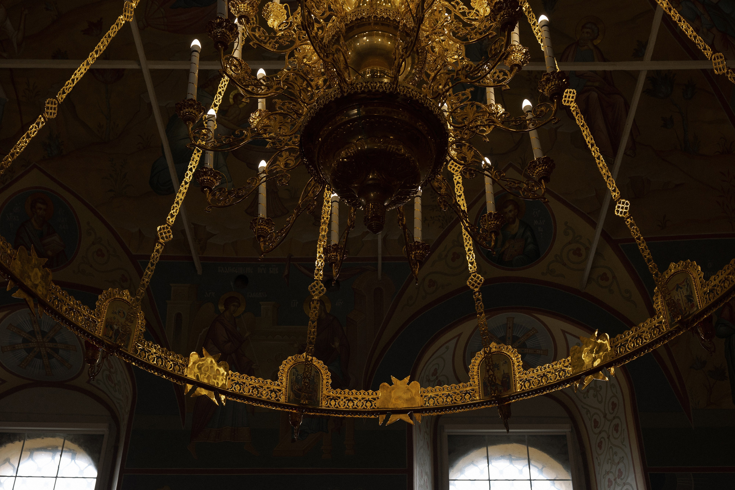 Людмила и Степан. Венчание в Суздале. Свадебный фотограф Аня Милграм