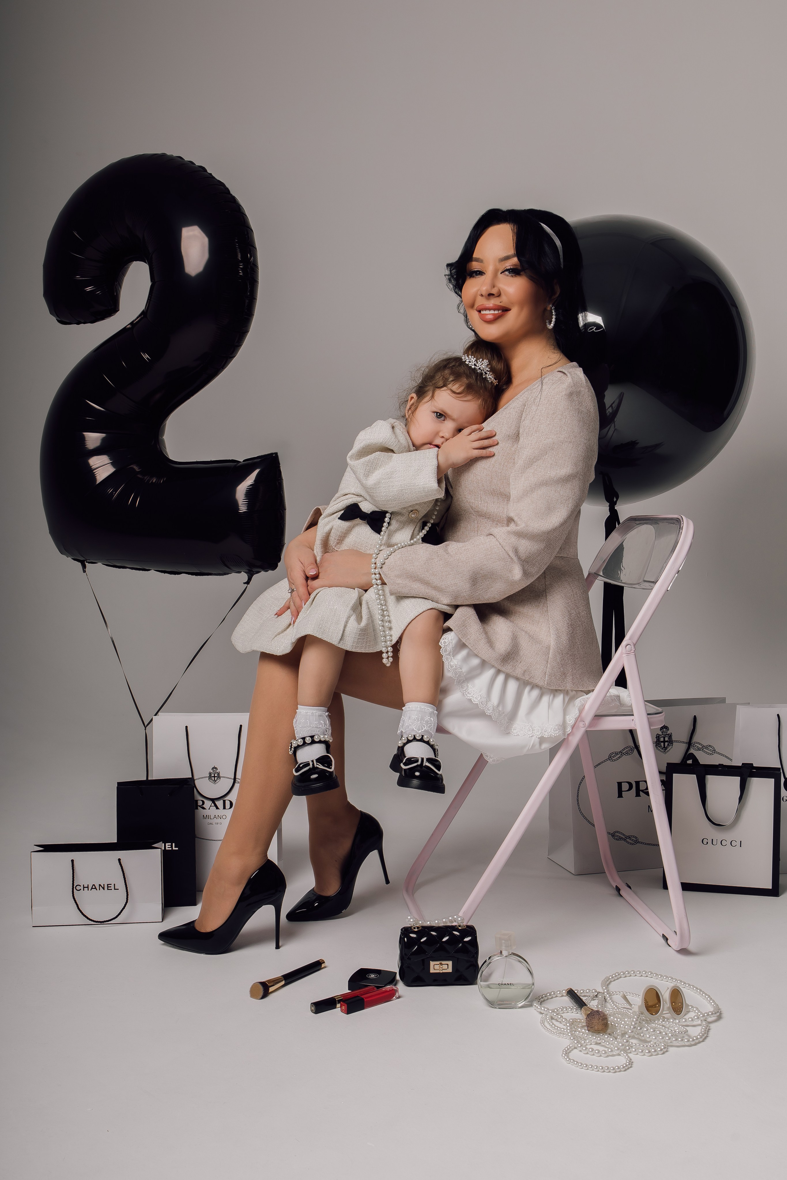 Оля и Александра