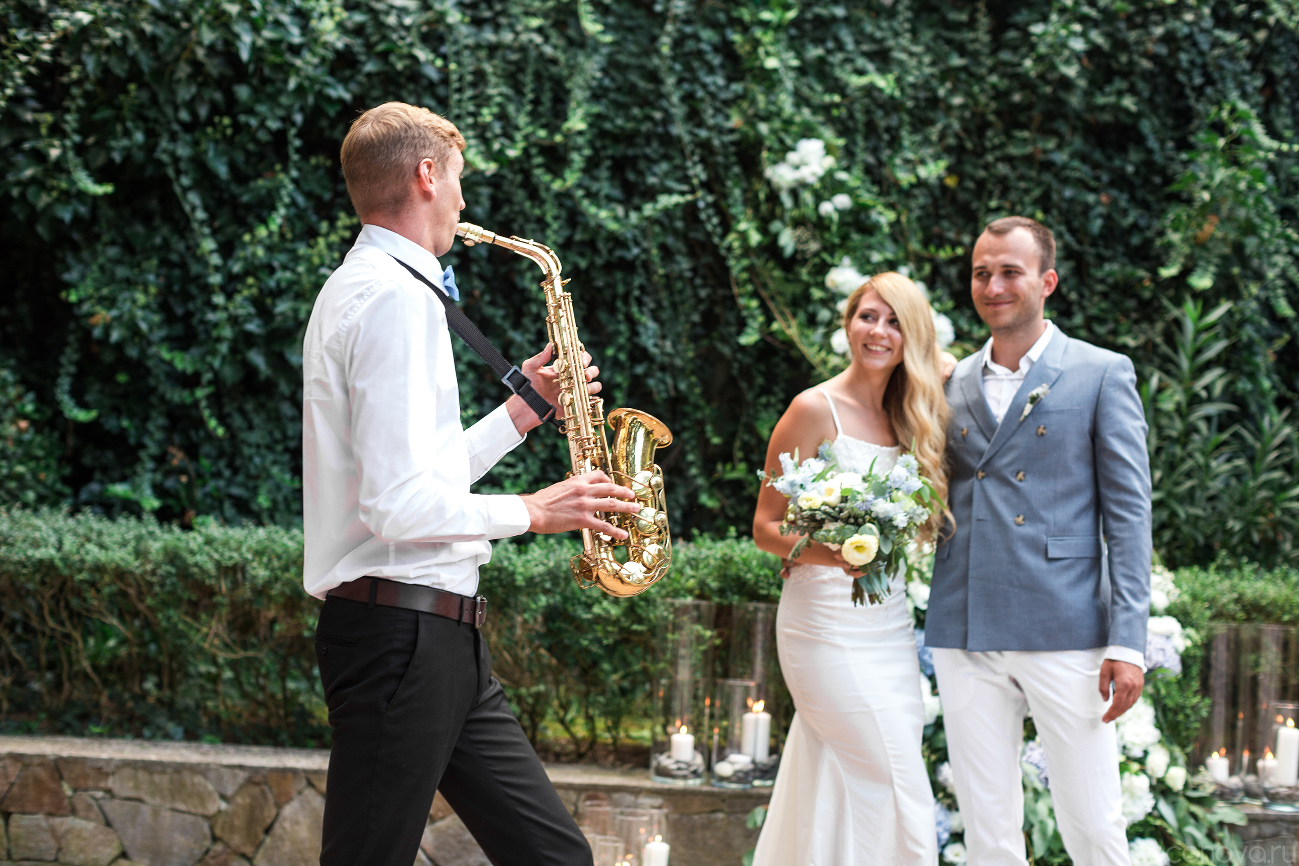 Wedding by the Sea. Valeria Coconova Photographer Italy Como Milan