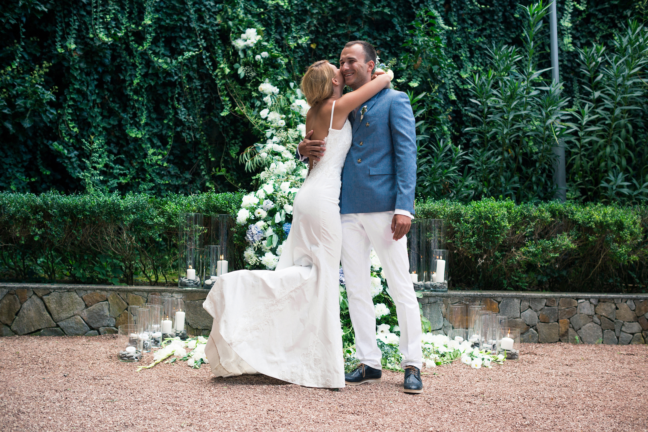 Wedding by the Sea. Valeria Coconova Photographer Italy Como Milan