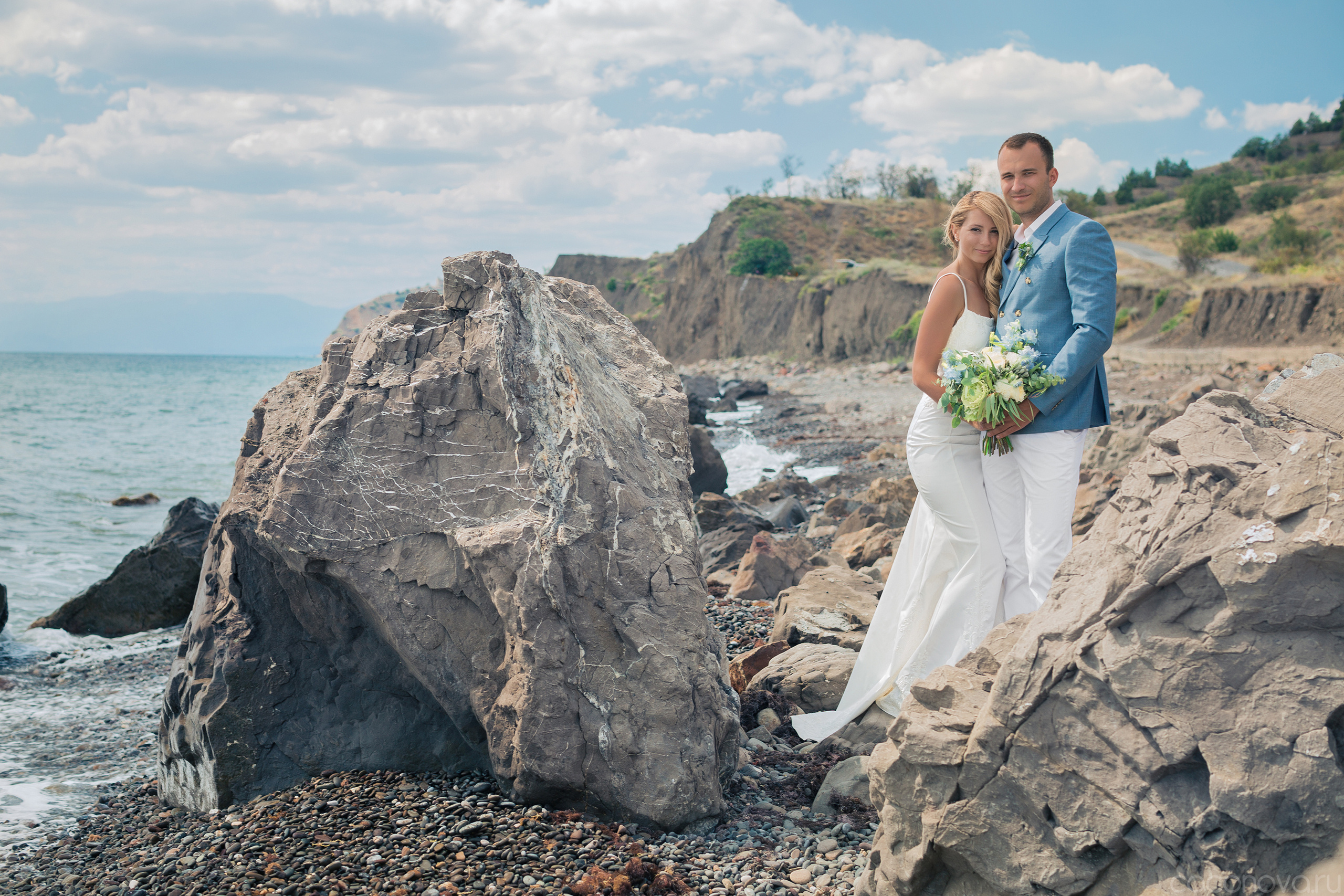 Wedding by the Sea. Valeria Coconova Photographer Italy Como Milan