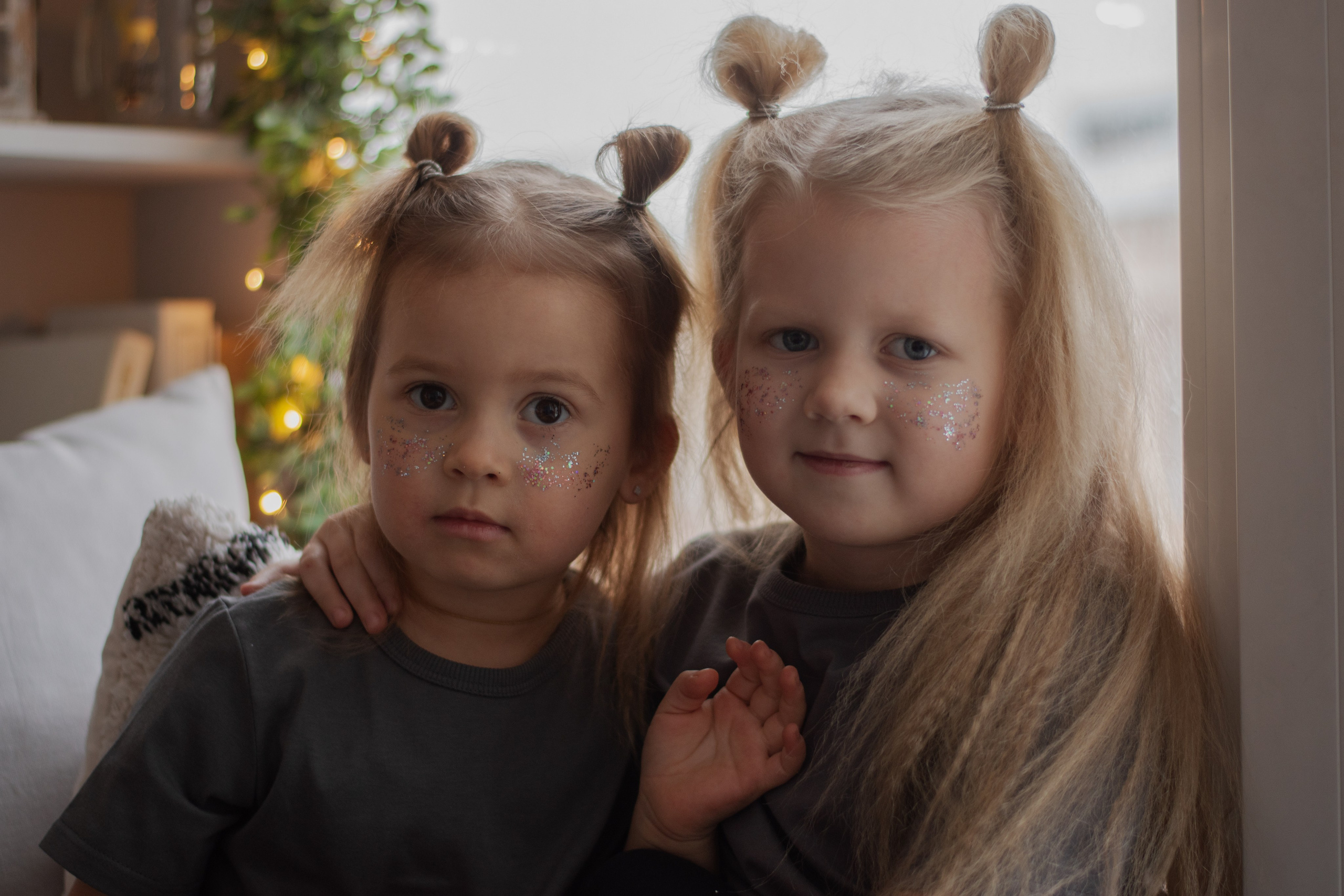 Ксения и прекрасные малышки Милана и Арина. Фотограф в Новосибирске Фальман Полина