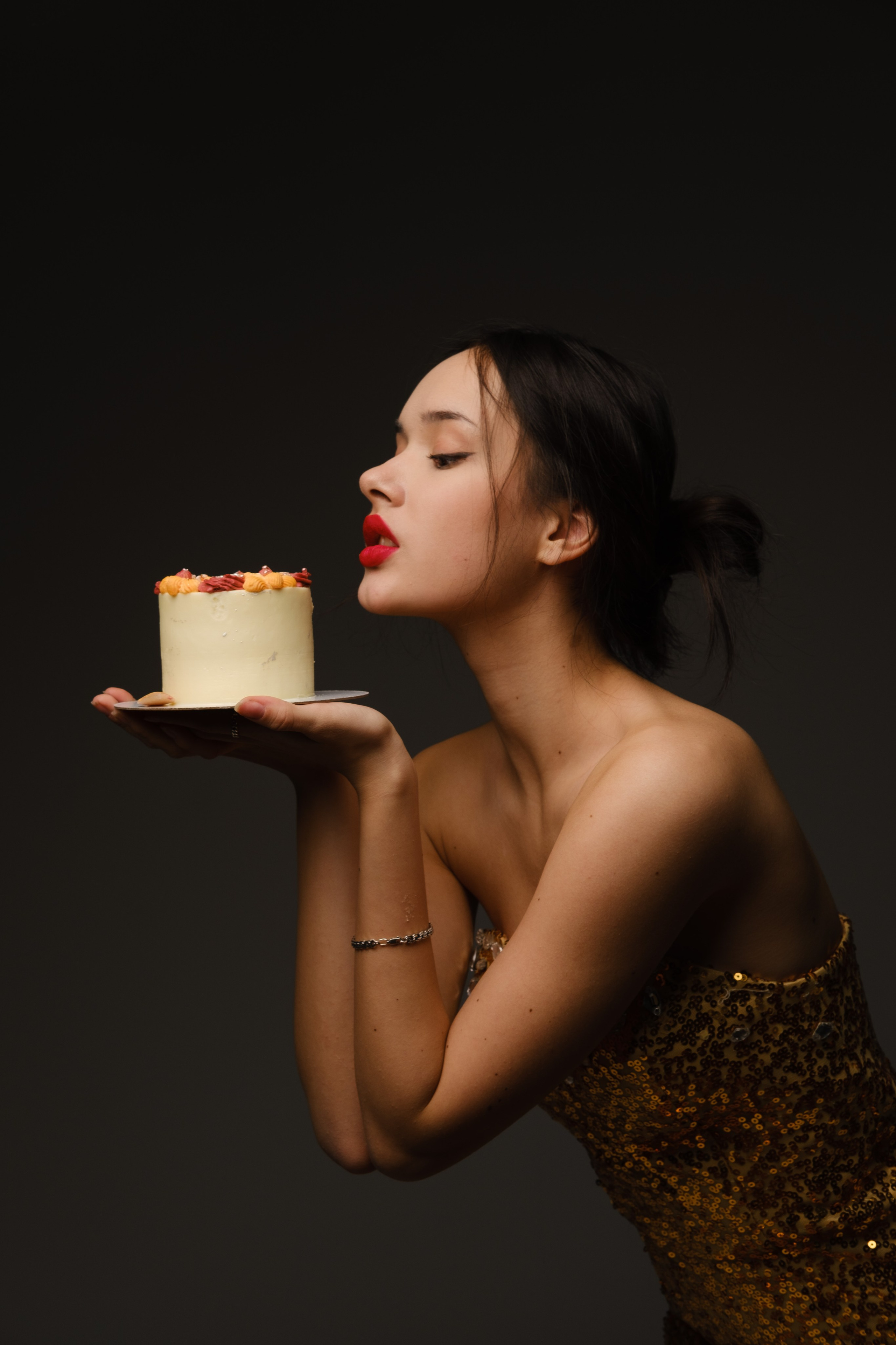 Студийная съемка на циклораме. Фотограф беременности в Санкт-Петербурге Измайлова Анастасия