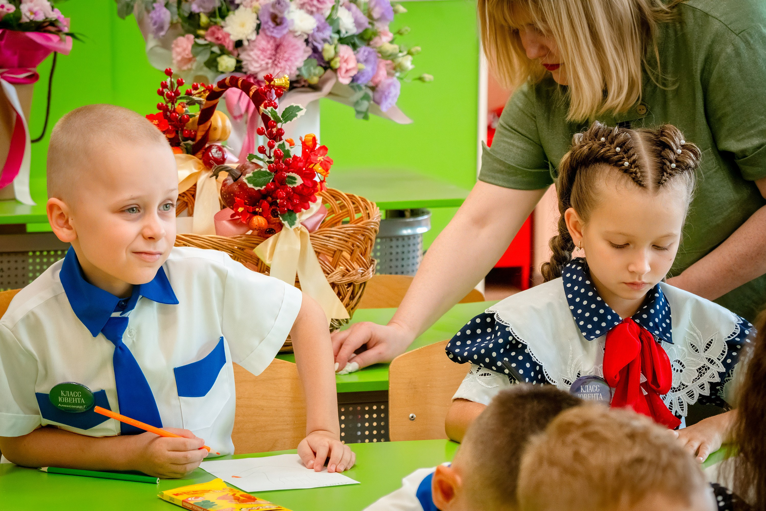 1Сентября_ ЮВЕНТА 1кл_Гимназия 92. Фотографы из солнечного Краснодара Вадим и Надежда Митус