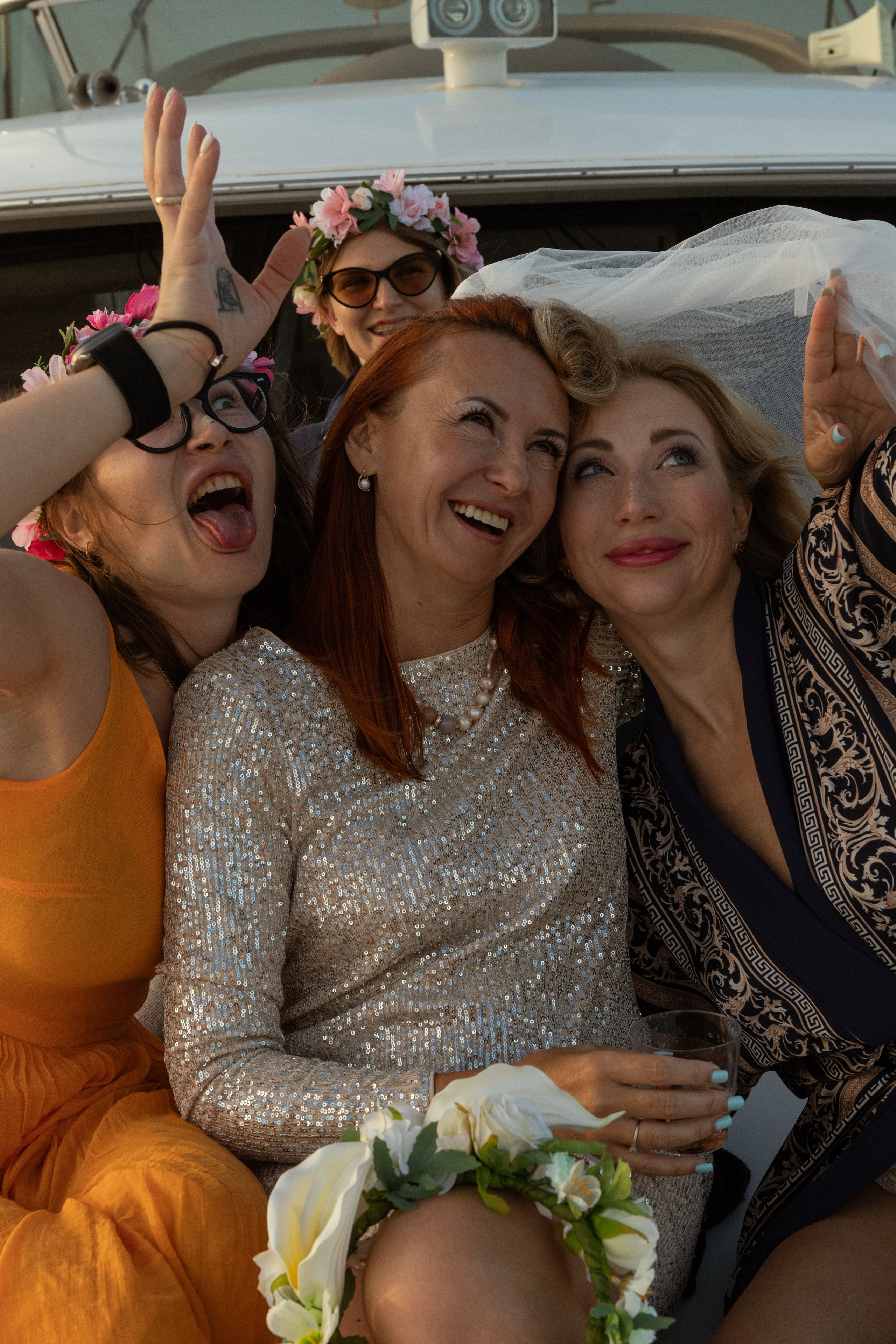 Девичник на яхте. Утонченный фотограф в Санкт-Петербурге Ксения Пелевина