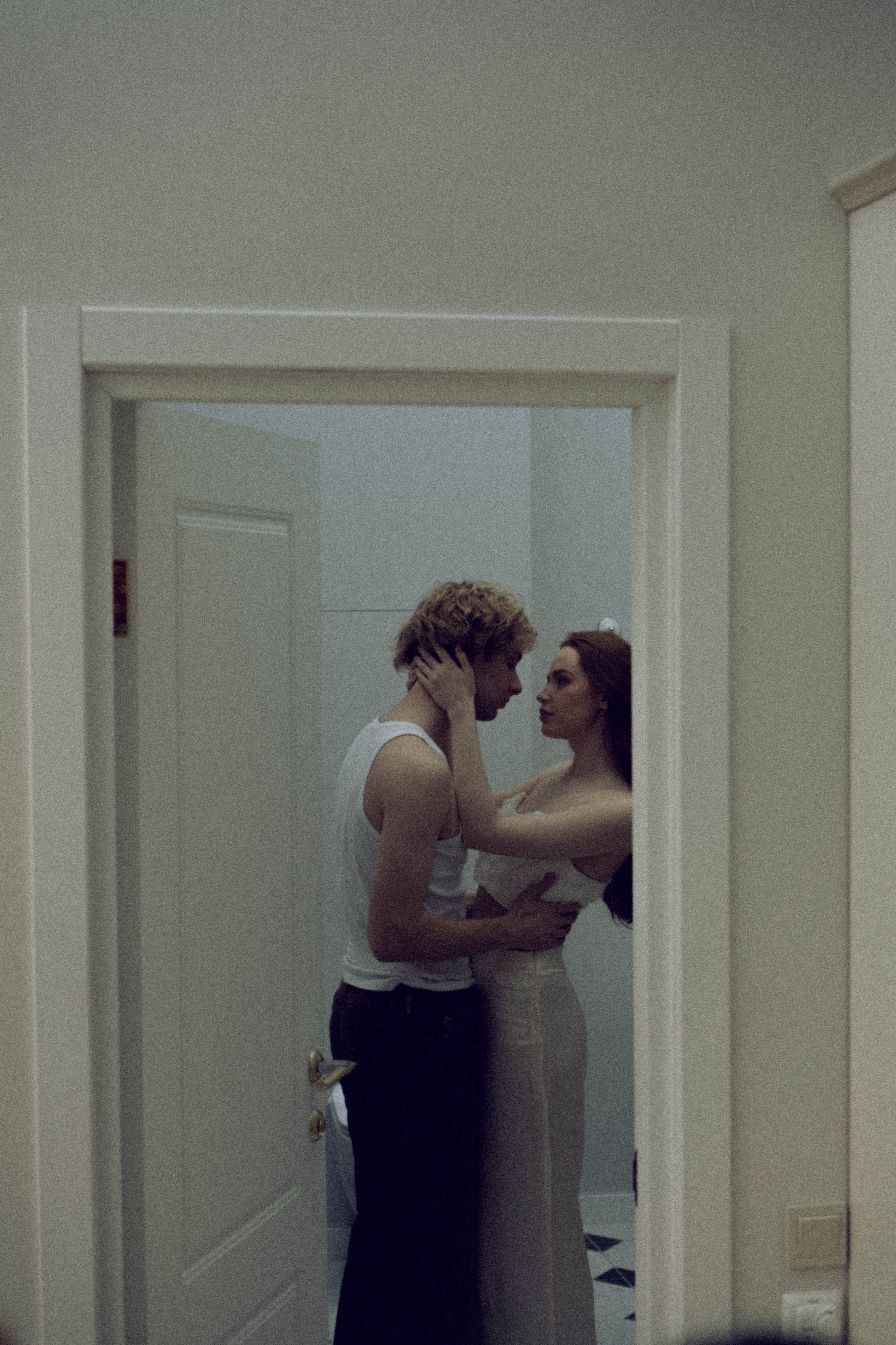 СВАДЕБНАЯ СЬЕМКА В ОТЕЛЕ. СБОРЫ ЖЕНИХА И НЕВЕСТЫ И ТАКЖЕ ТОР И ПОДГОТОВКА К ПРОГУЛКЕ. Профессиональный фотограф, Санкт-Петербург — Виктория Богомолова