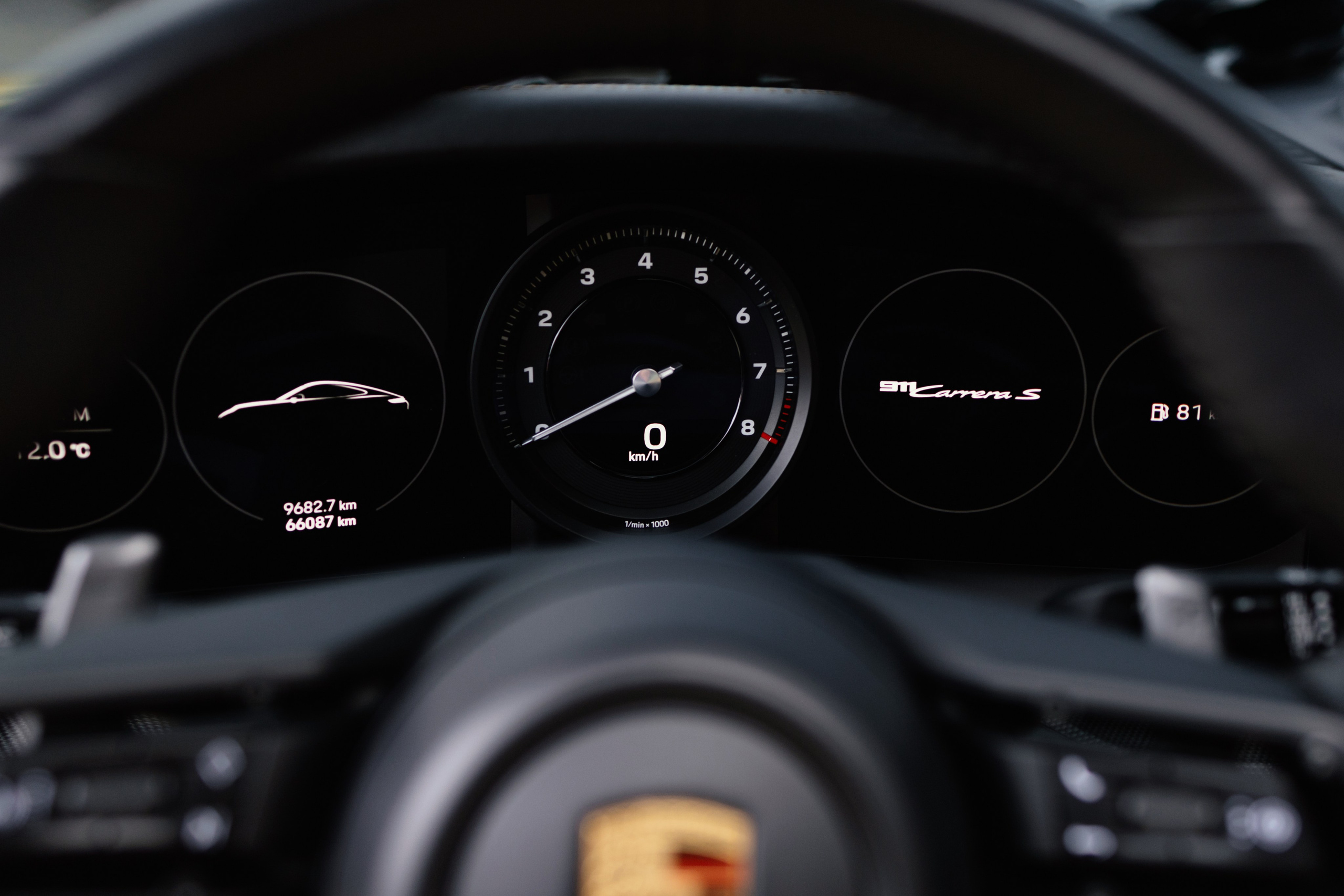 Автомобили