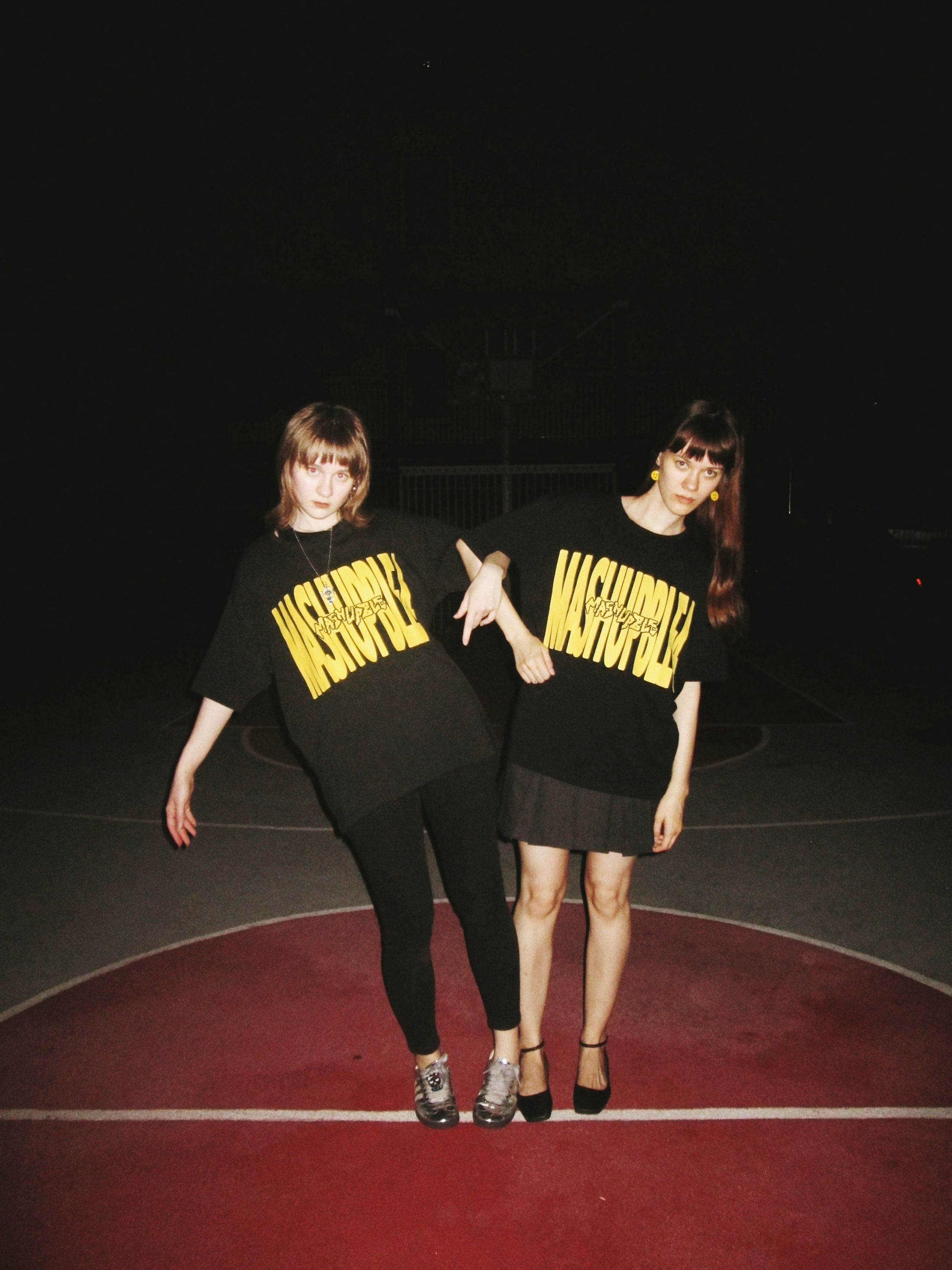 Съемка мерча MASHUPBLE. Концертный и портретный фотограф в Москве Соня Спросонья