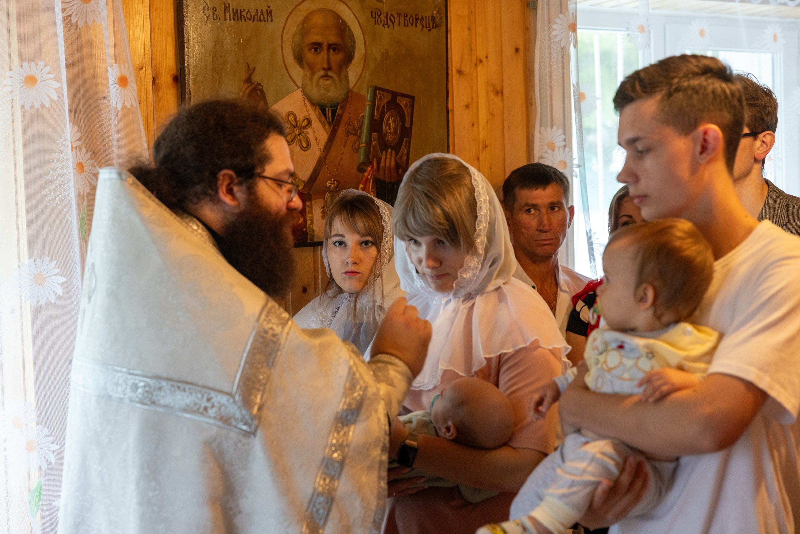 Образец репортажа крещения оригиналы, без искажений, без вспышки, светосильная оптика!. Фотограф в Туле Крупский АнДРей. Фотостудия «КАДР71» в Туле