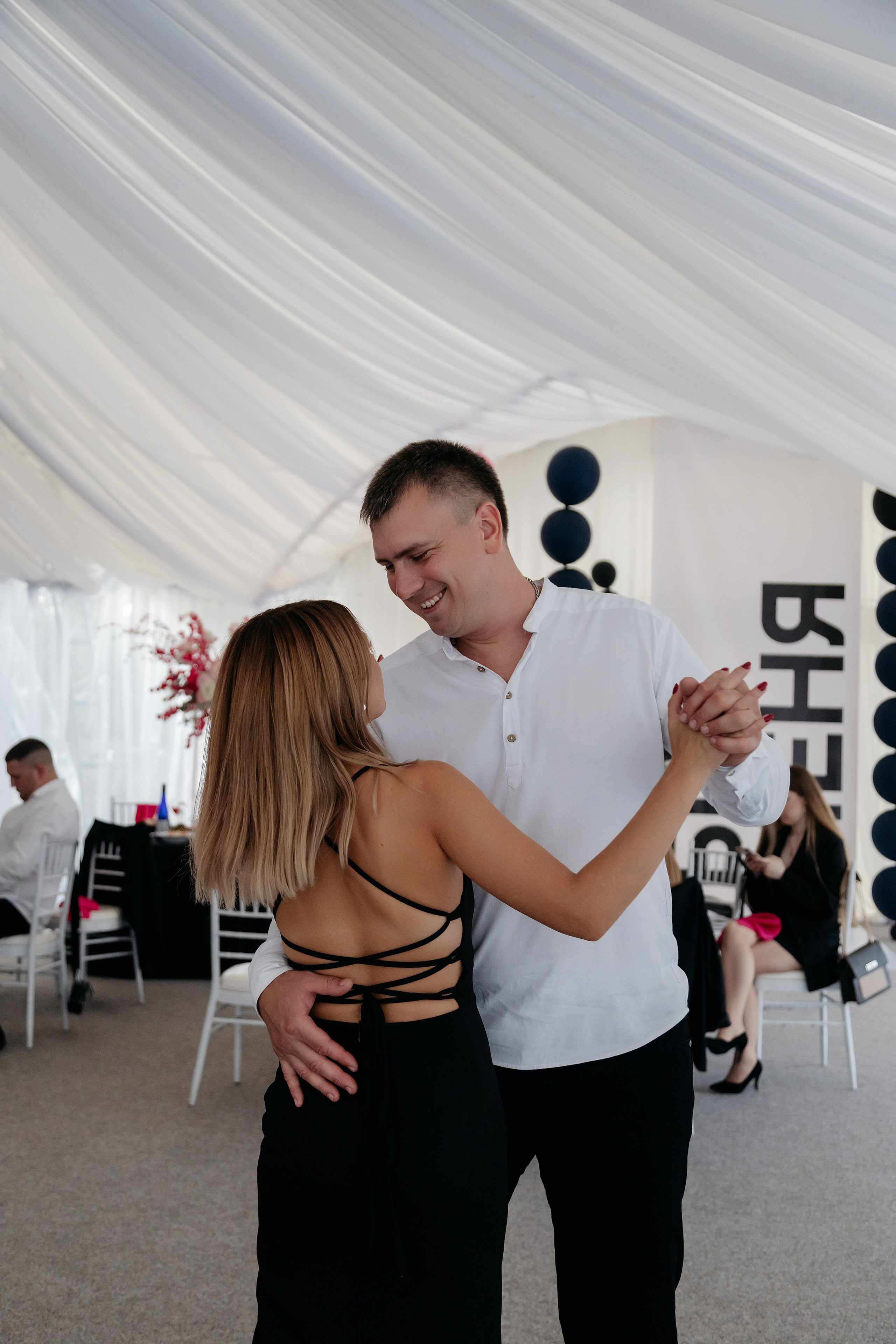 Александра и Кирилл. Свадебный фотограф в Пскове и Санкт-Петербурге | Анна Голикова