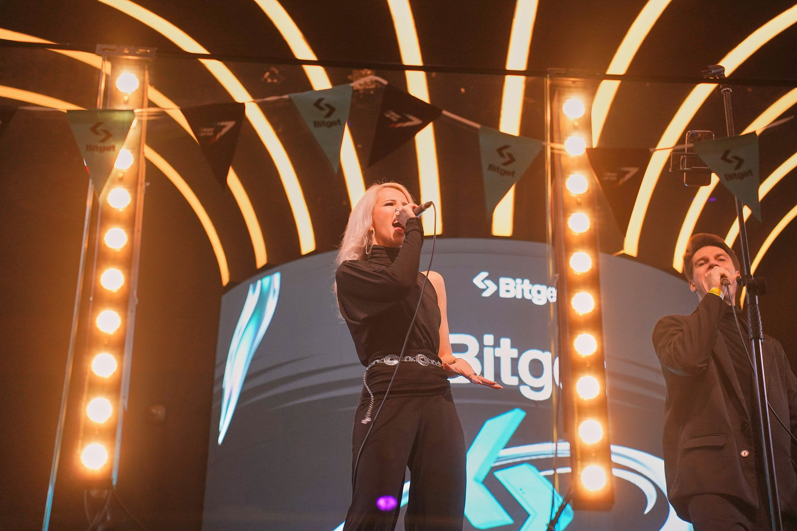 Bitget. Фотограф