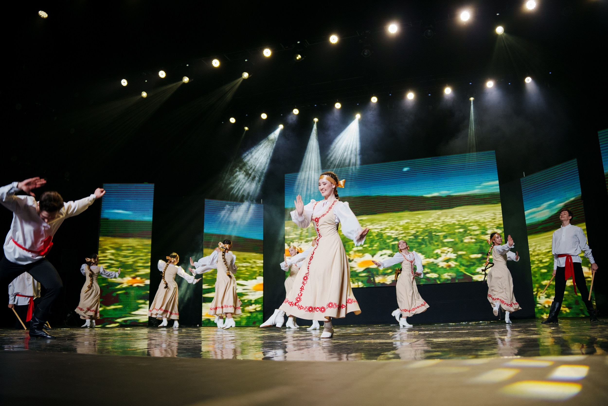 NOMAD «Концерт». Портретный и Репортажный Фотограф Москва