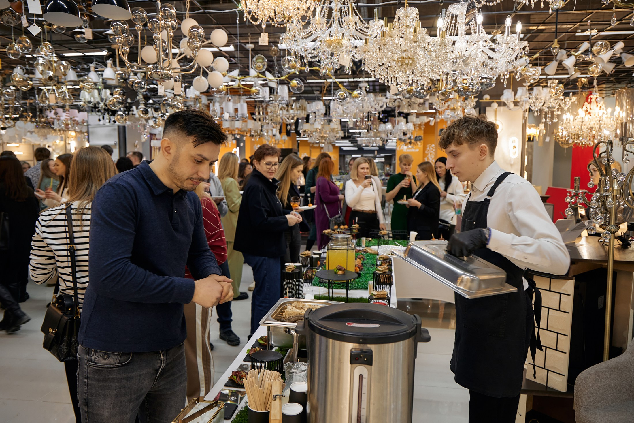 Конференция Светолок. Свадебный репортажный и фуд фотограф в Барнауле Гайфулин Виталий