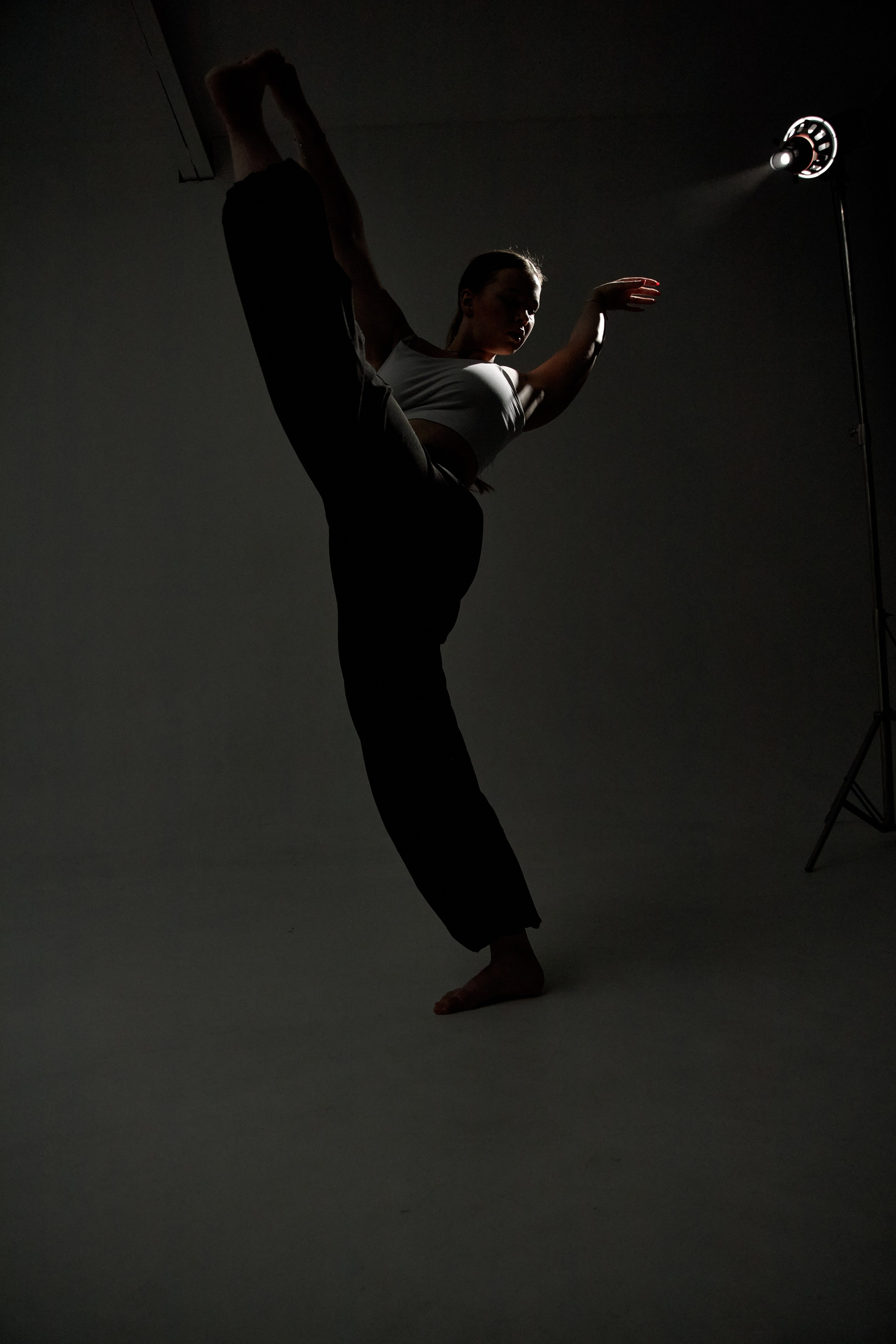 Танец. Фотограф Алексей Яковлев