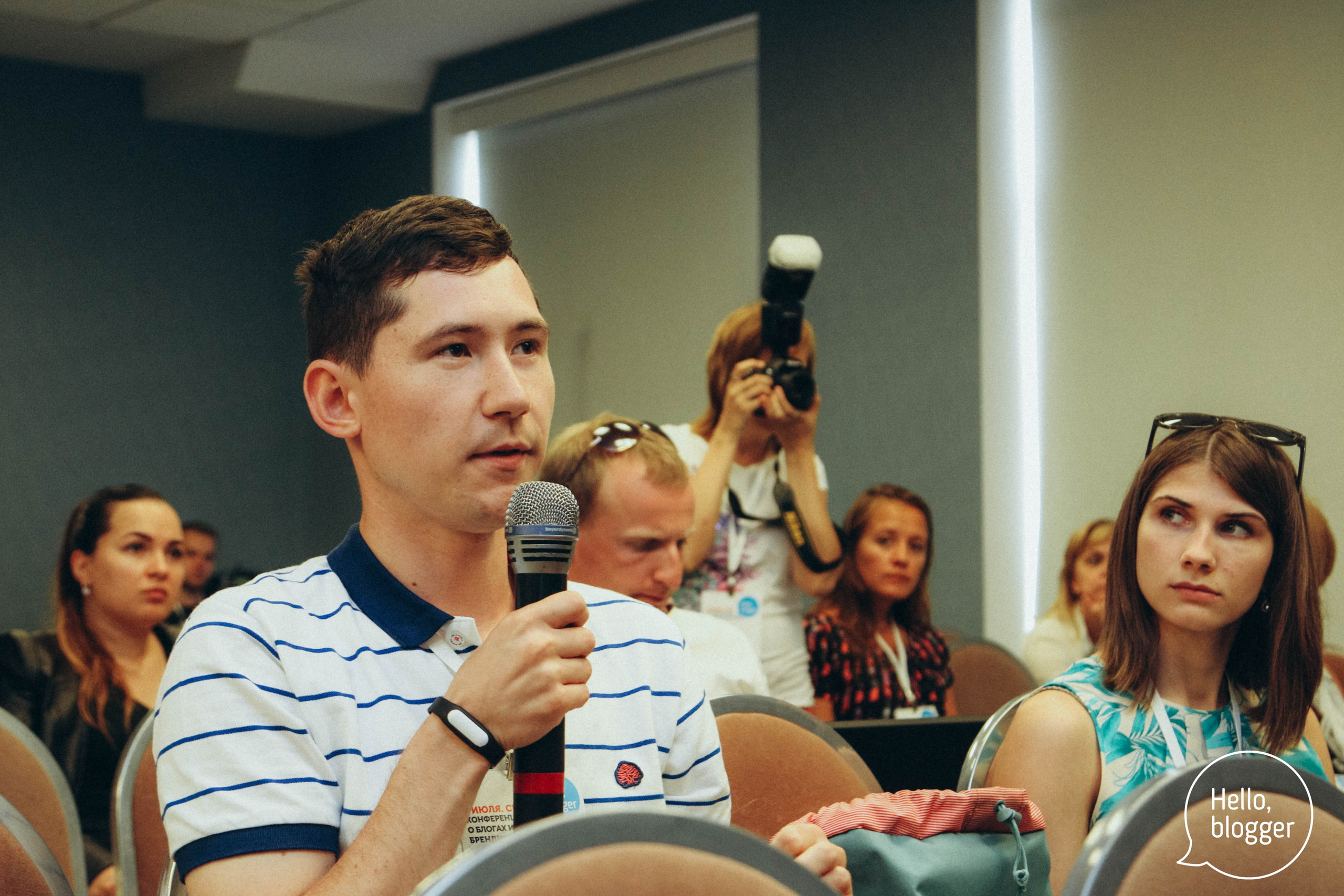 Конференция «Hello, Blogger!». Репортажный фотограф во Всеволожске и Санкт-Петербурге Владимир Капустин