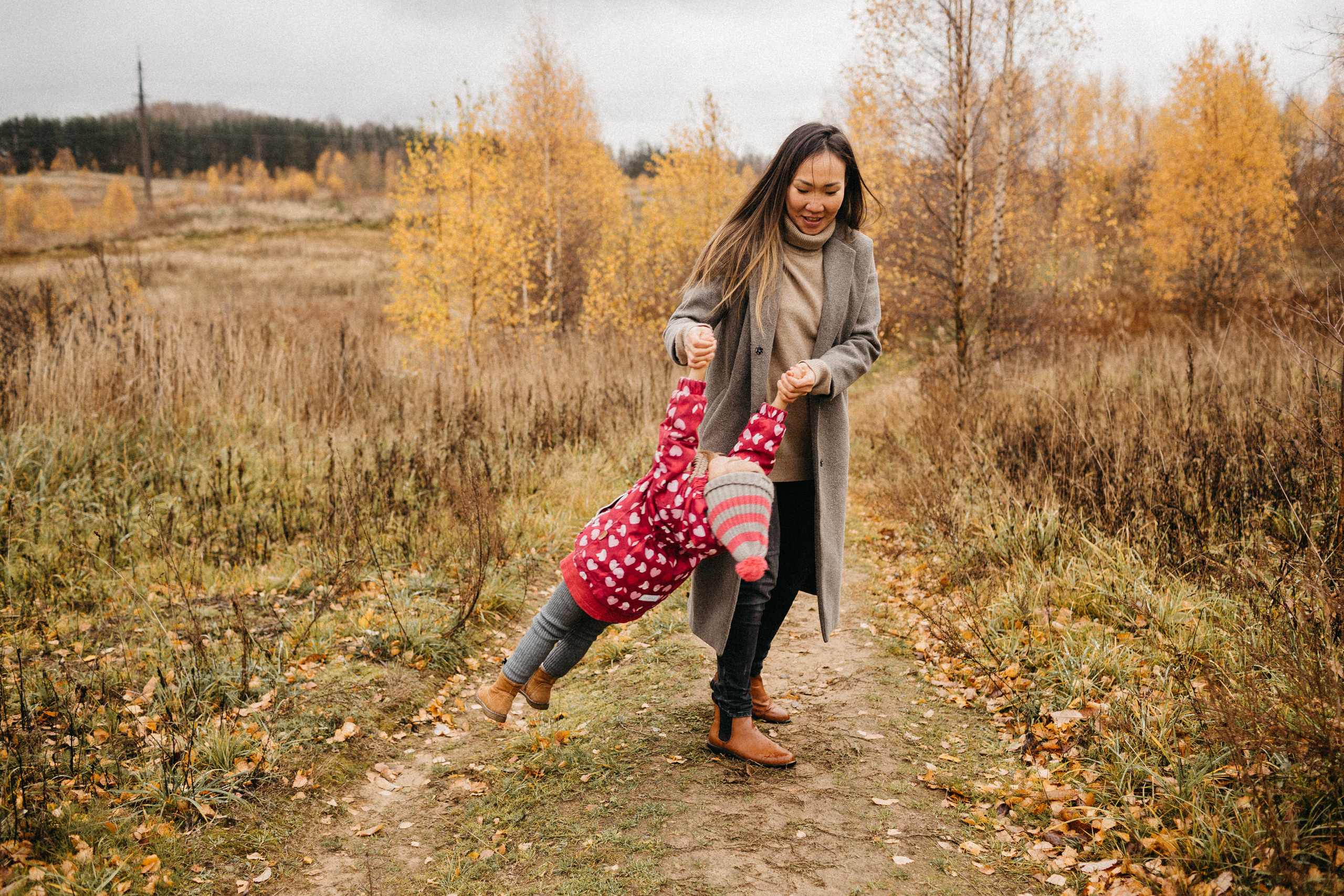 Прогулка в полях. Свадебный и семейный фотограф Спб Бошман Ирина