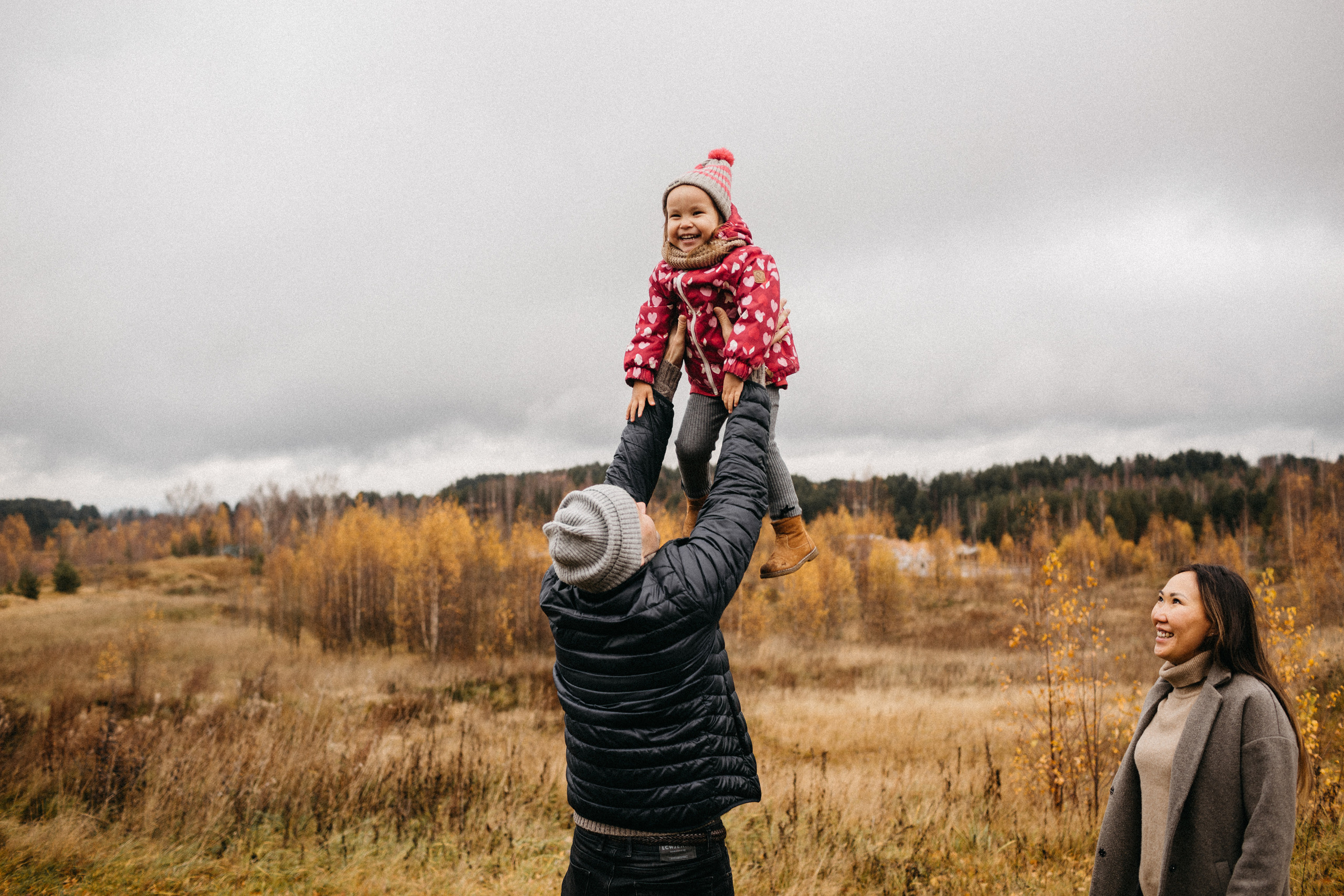 Прогулка в полях. Свадебный и семейный фотограф Спб Бошман Ирина