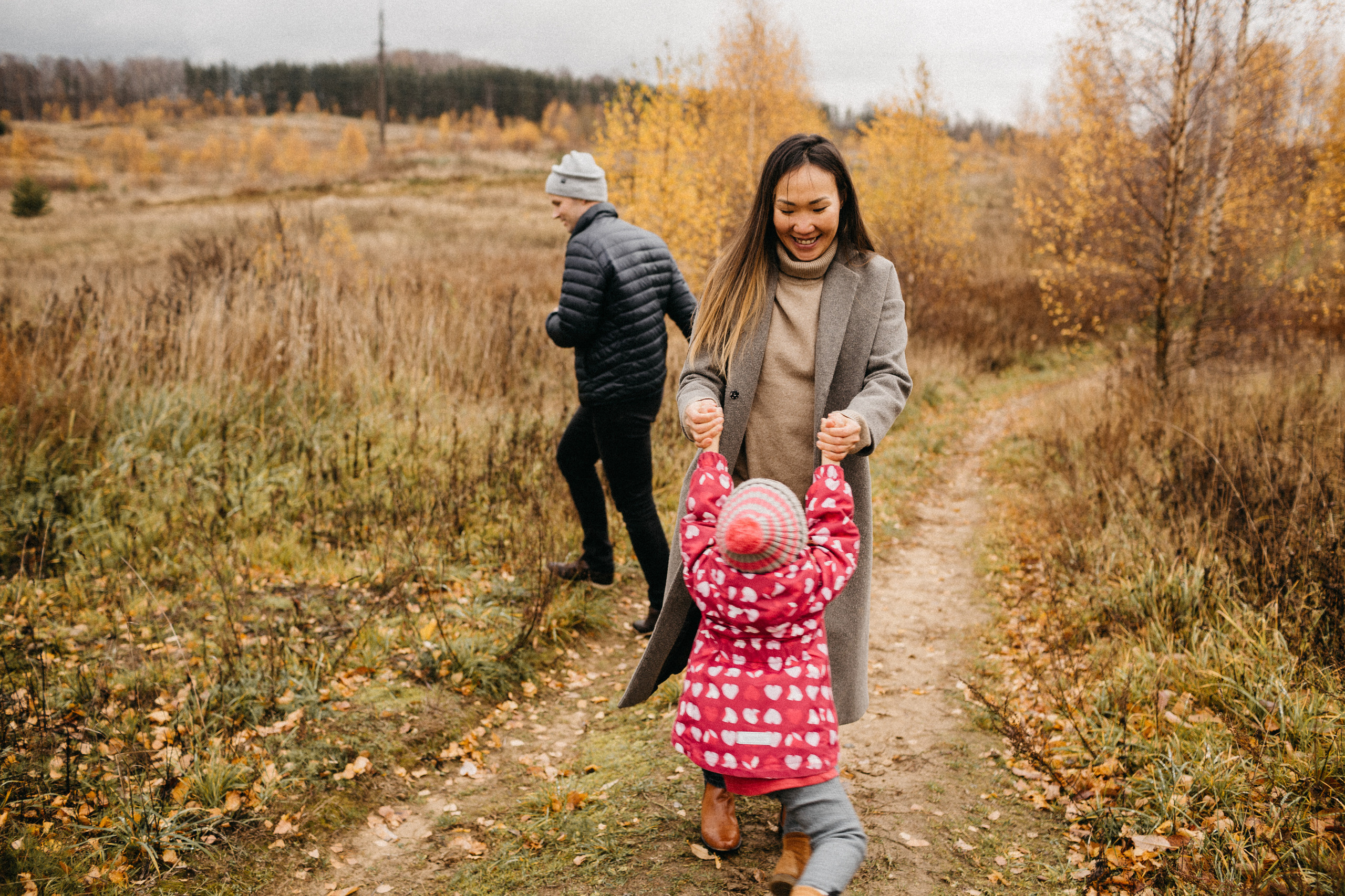 Прогулка в полях. Свадебный и семейный фотограф Спб Бошман Ирина