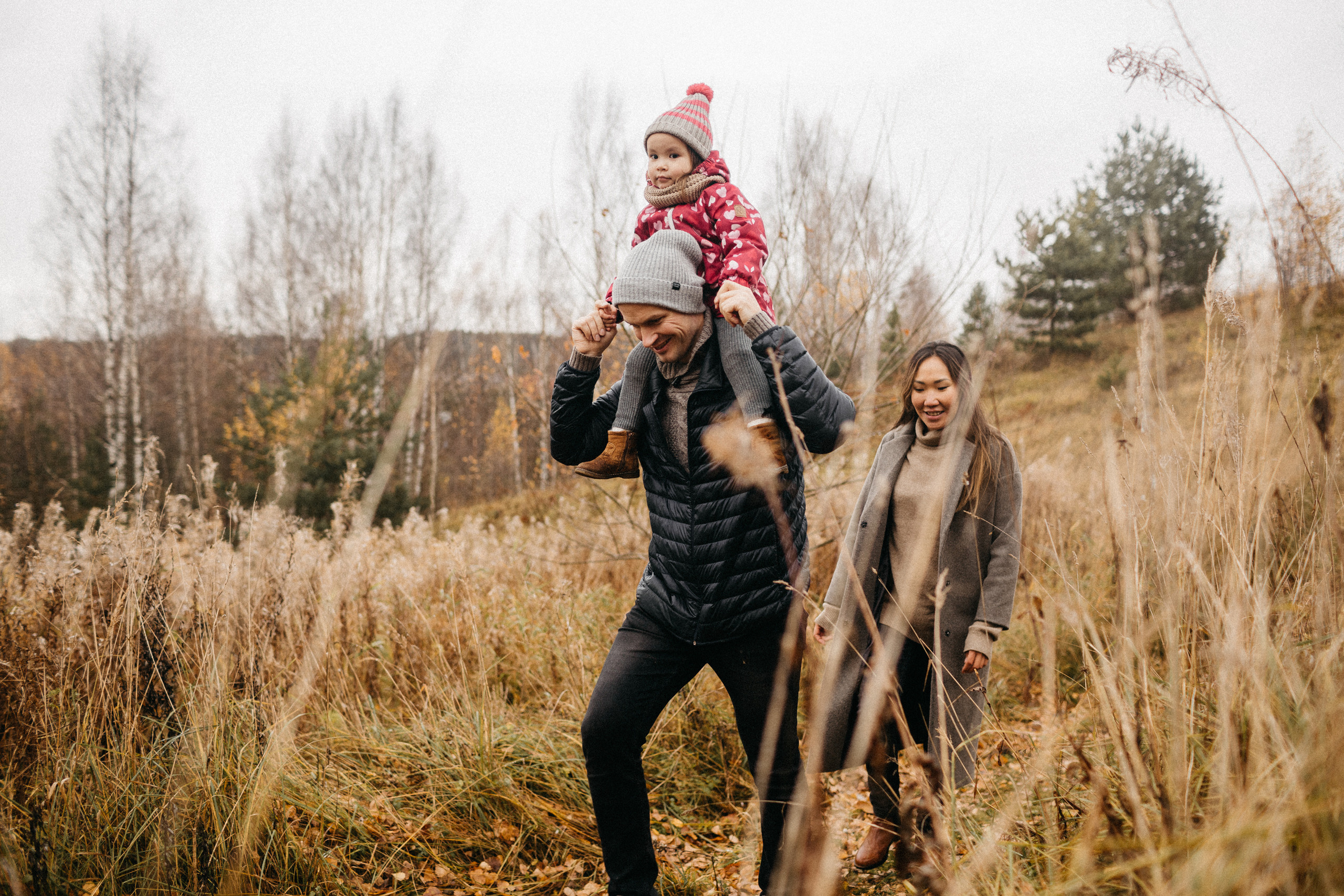Прогулка в полях. Свадебный и семейный фотограф Спб Бошман Ирина