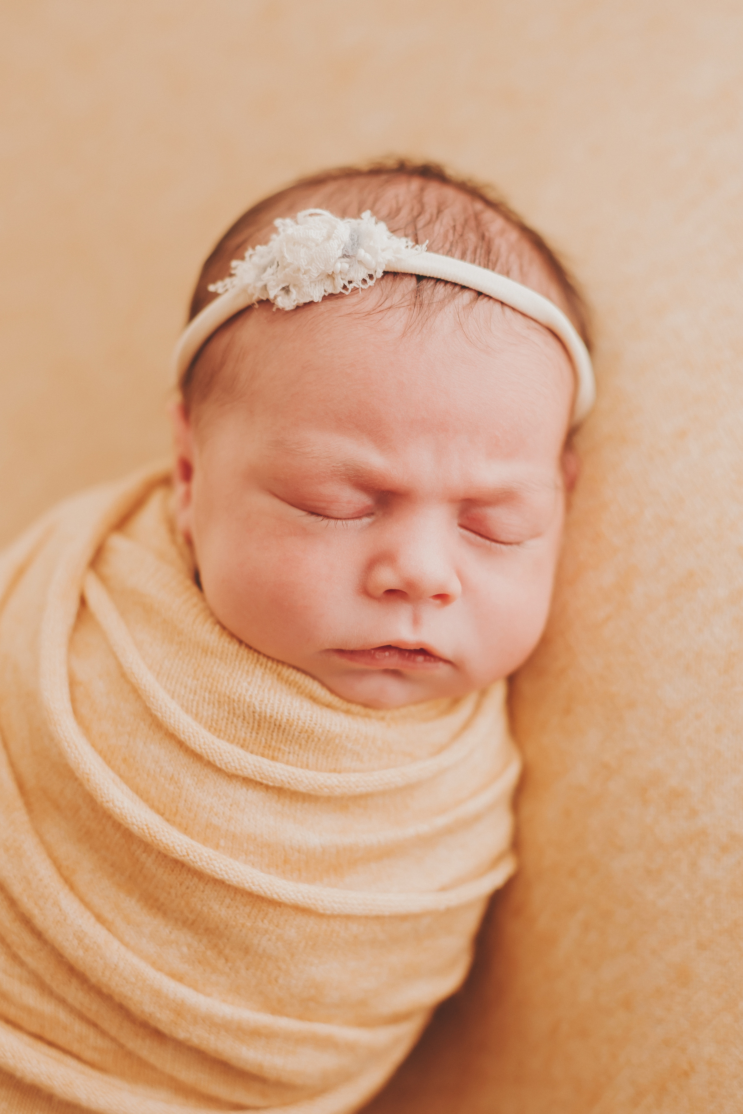 Аделина. Фотограф новорожденных и семей Туапсе Краснодарский край Анна Альтман