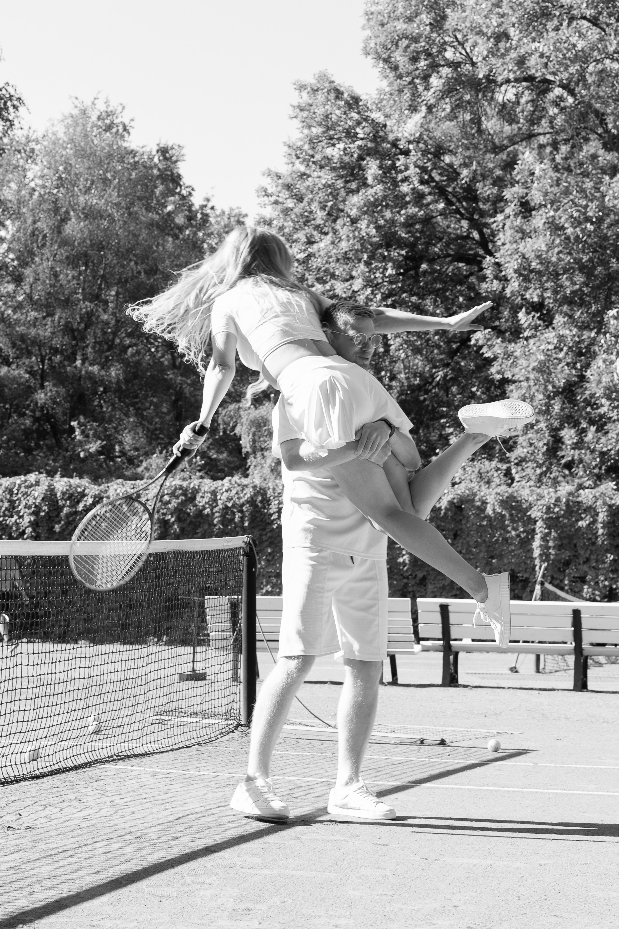 Свадебная лавстори на теннисном корте. Фотограф в Санкт-Петербурге Вагнер Юлия