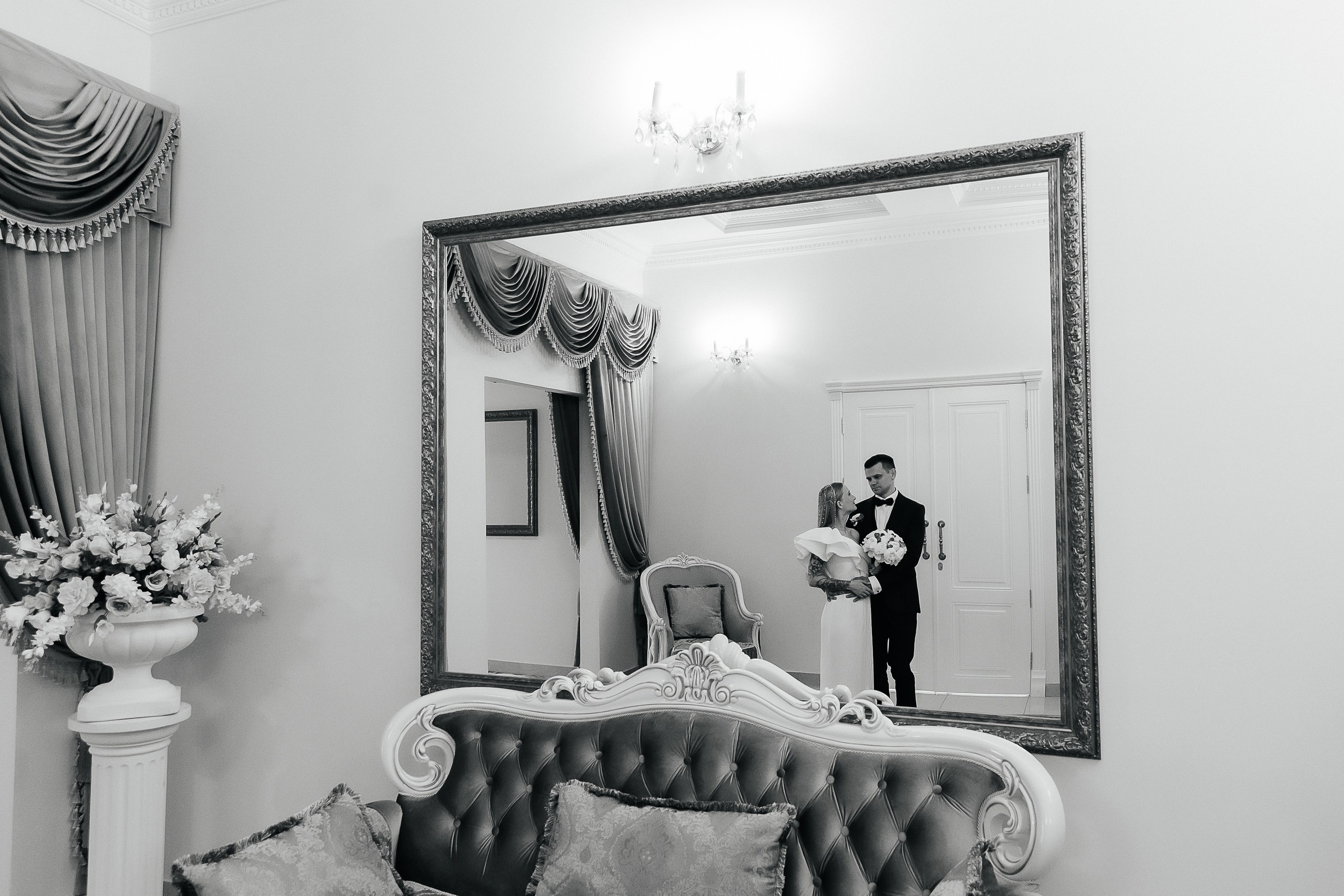 Свадьба в Краснодаре: роспись и фотосессия в парке Галицкого. Свадебный и семейный фотограф Виолетта Сидельникова. Краснодар, Россия, Беларусь, Европа