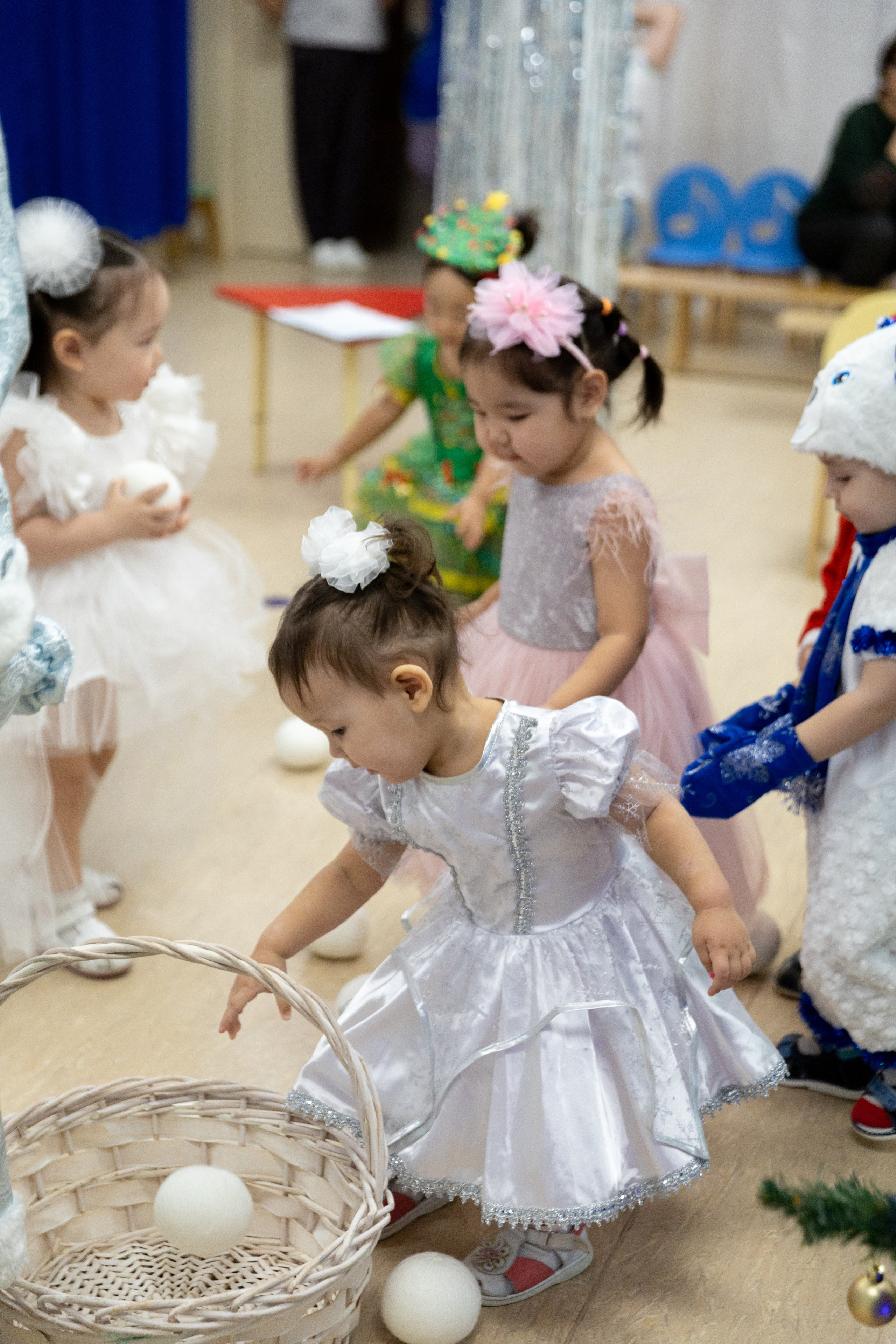 Младшие и средние группы. Литовкина Анастасия фотограф, выпускные альбомы г. Мирный