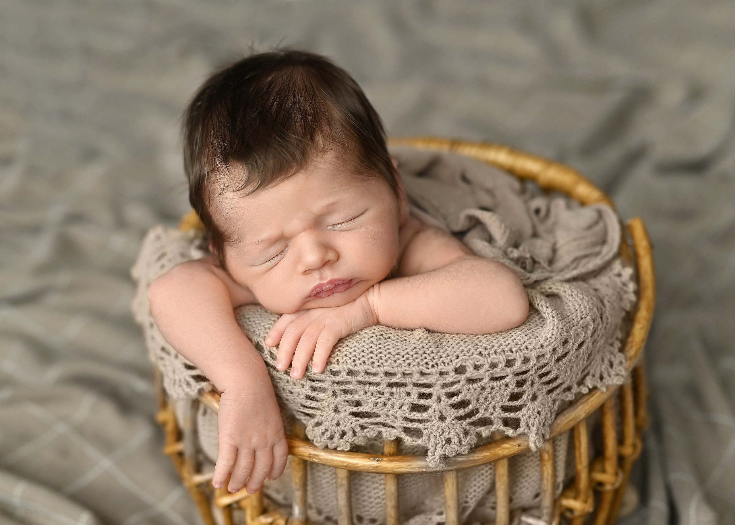 Лайфстайл с элементами ньюборн. Фотограф новорождённых малышей в Краснодаре Татьяна Нагорная