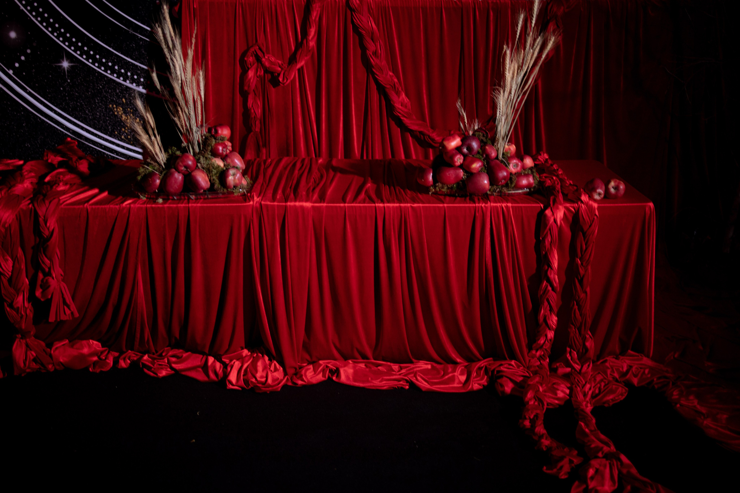 Новогодний корпоратив в фольклорном стиле. Особняк Лемана. Оформление свадеб, декор свадеб Вера Маркова, Москва