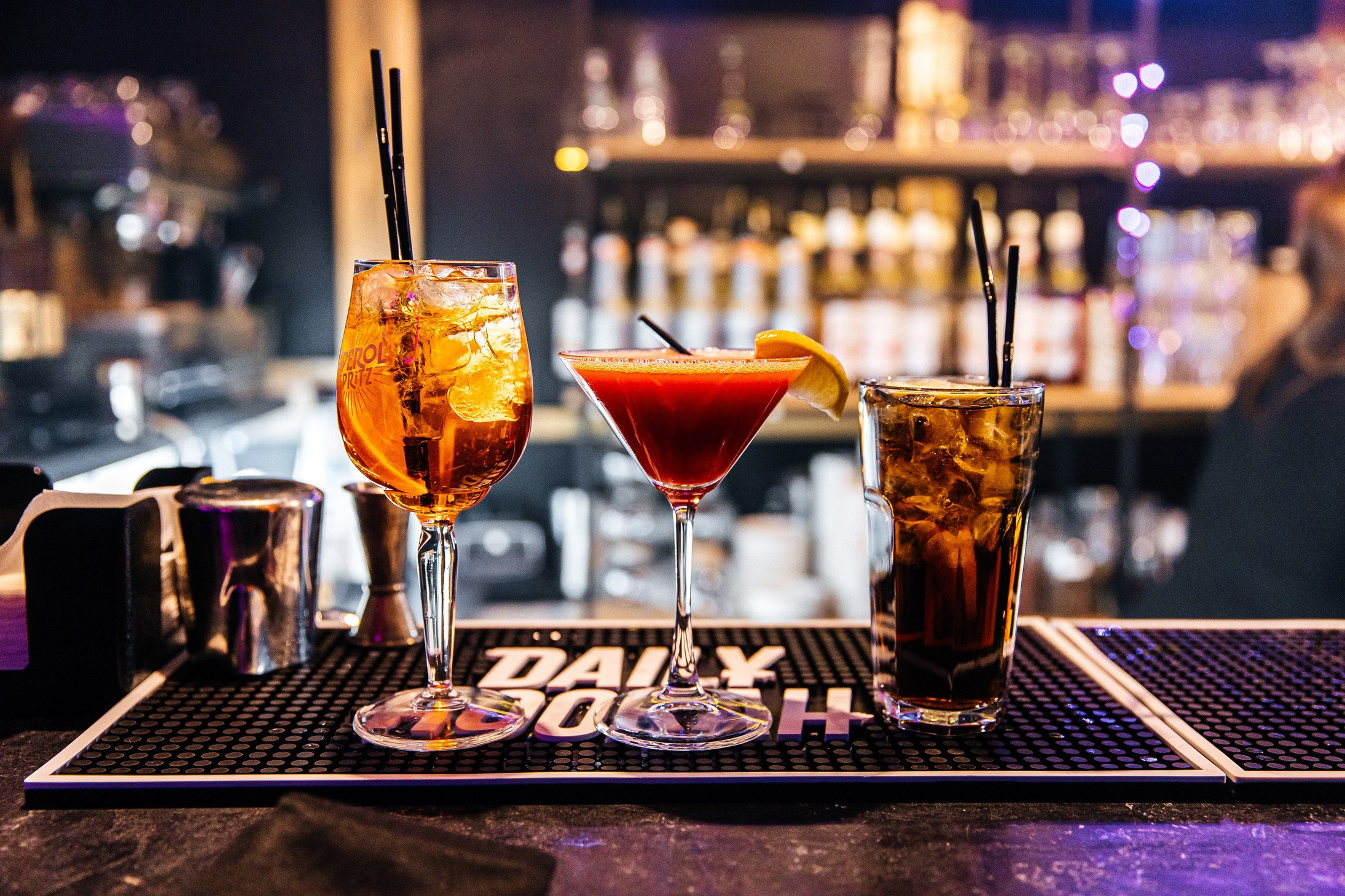 День Влюблённых в лаунж-баре Major 2024. Свадебный, семейный и детский фотограф в Калининграде Елена Кравцова