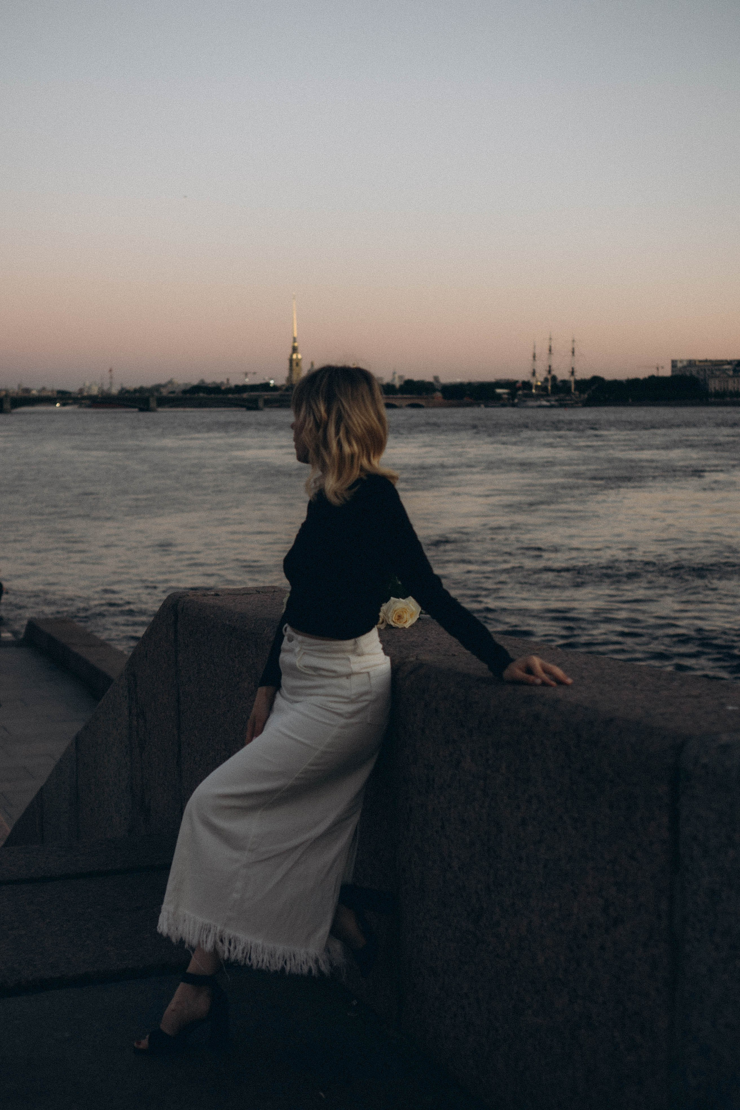 ПРОГУЛКА ПО ГОРОДУ В БЕЛЫЕ НОЧИ (другой вариант). Профессиональный фотограф, Санкт-Петербург — Виктория Богомолова