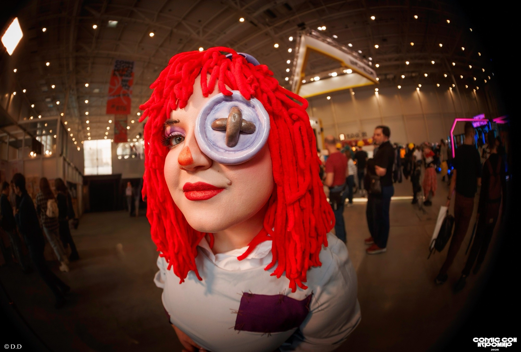 Comic Con Игромир 2025. Различные мероприятия и просто фотографии людей