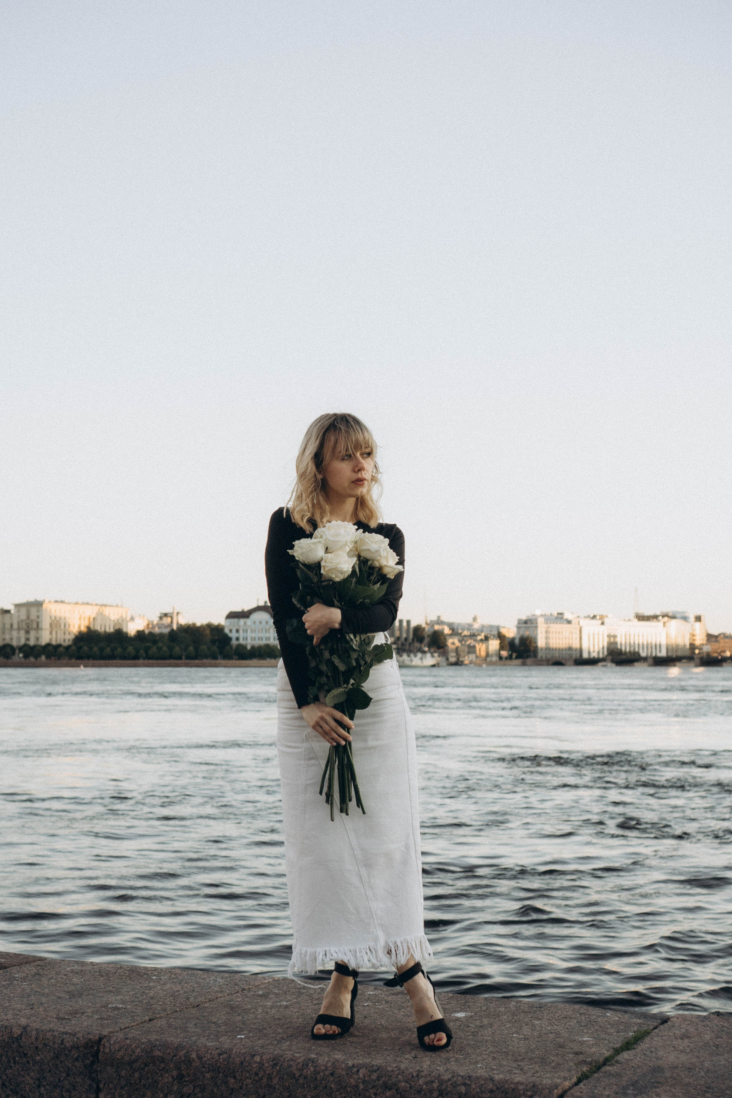 ПРОГУЛКА ПО ГОРОДУ В БЕЛЫЕ НОЧИ (другой вариант). Профессиональный фотограф, Санкт-Петербург — Виктория Богомолова