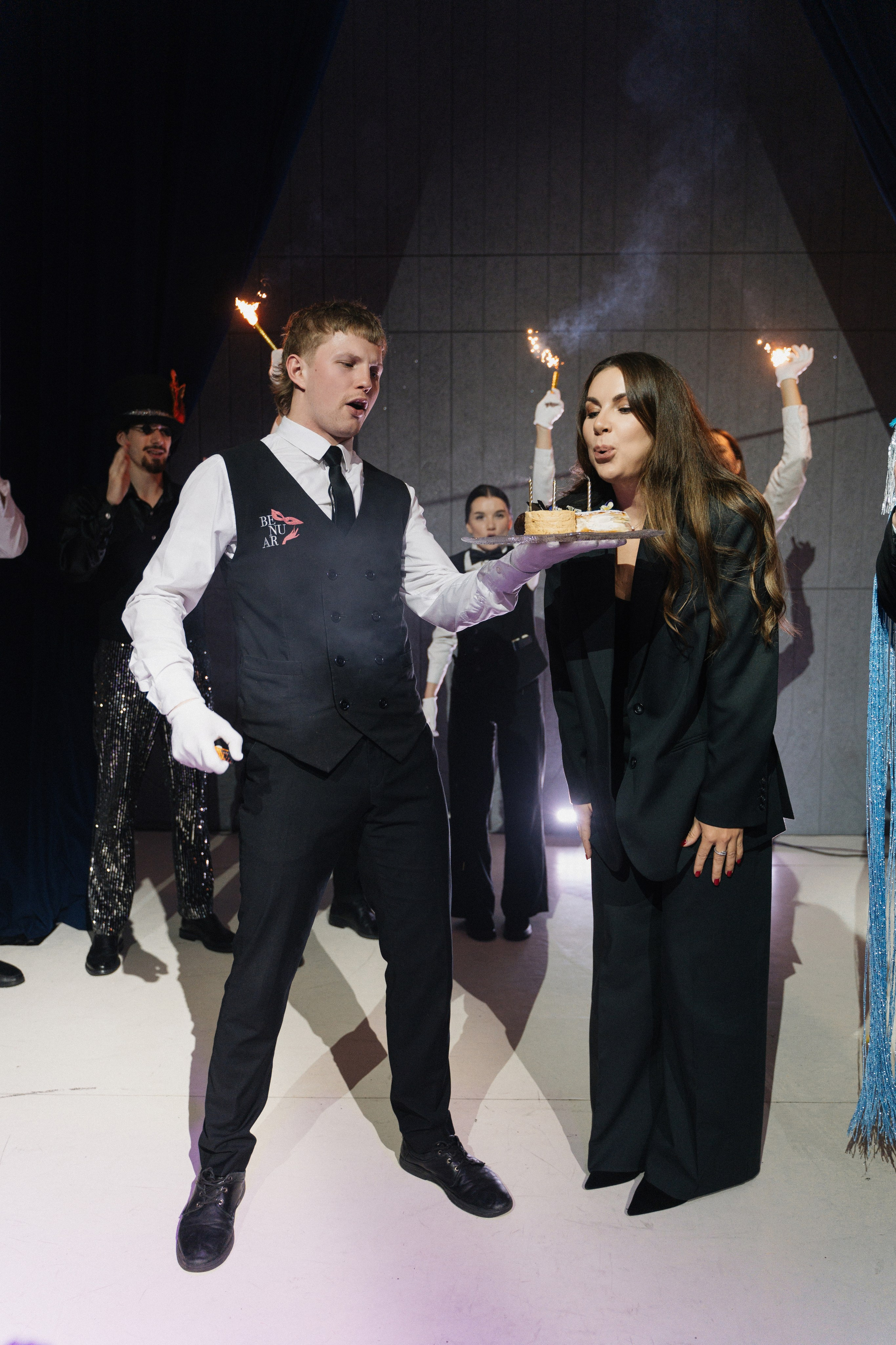 11 мая (суббота). BENUAR Restaurant