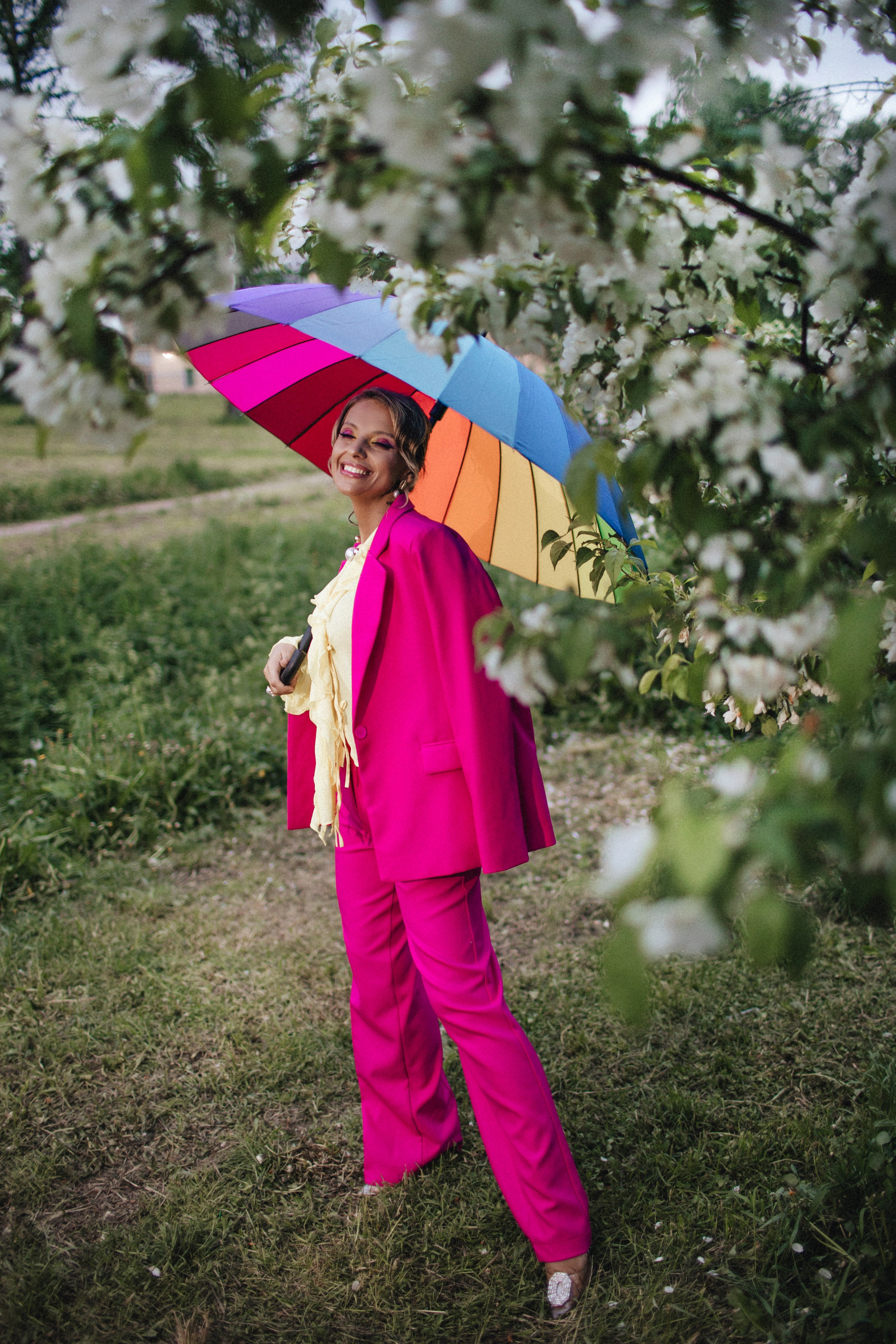 Фотосъемки в цветущих садах. Свадебный и семейный фотограф Спб Бошман Ирина