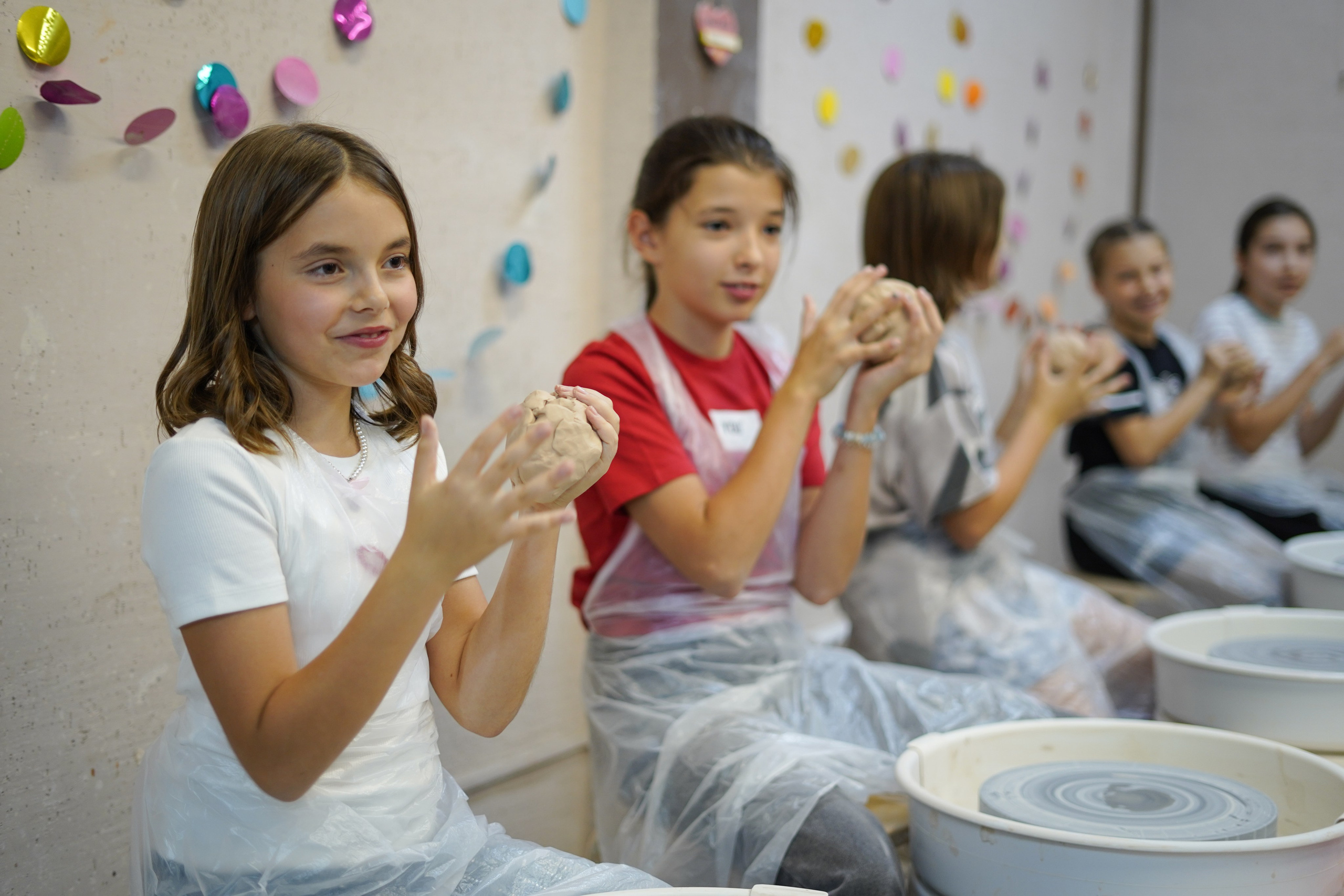 Сьемка в гончарной мастерской. Главная