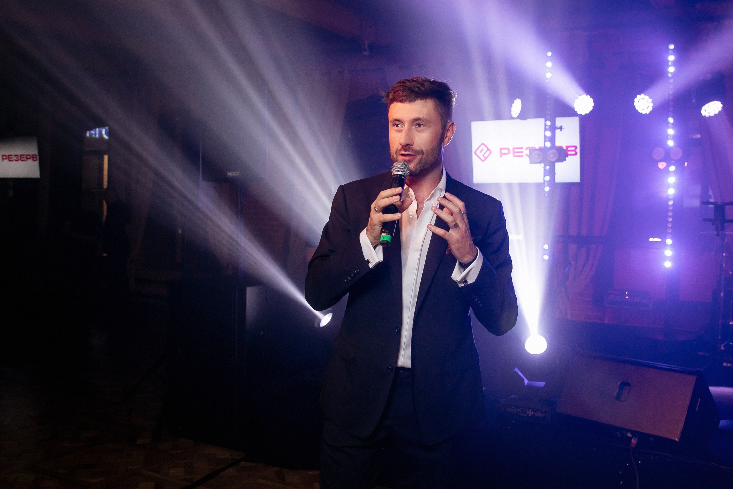 Взрослые Праздники. Семейный фотограф в Москве Владимир Васильев