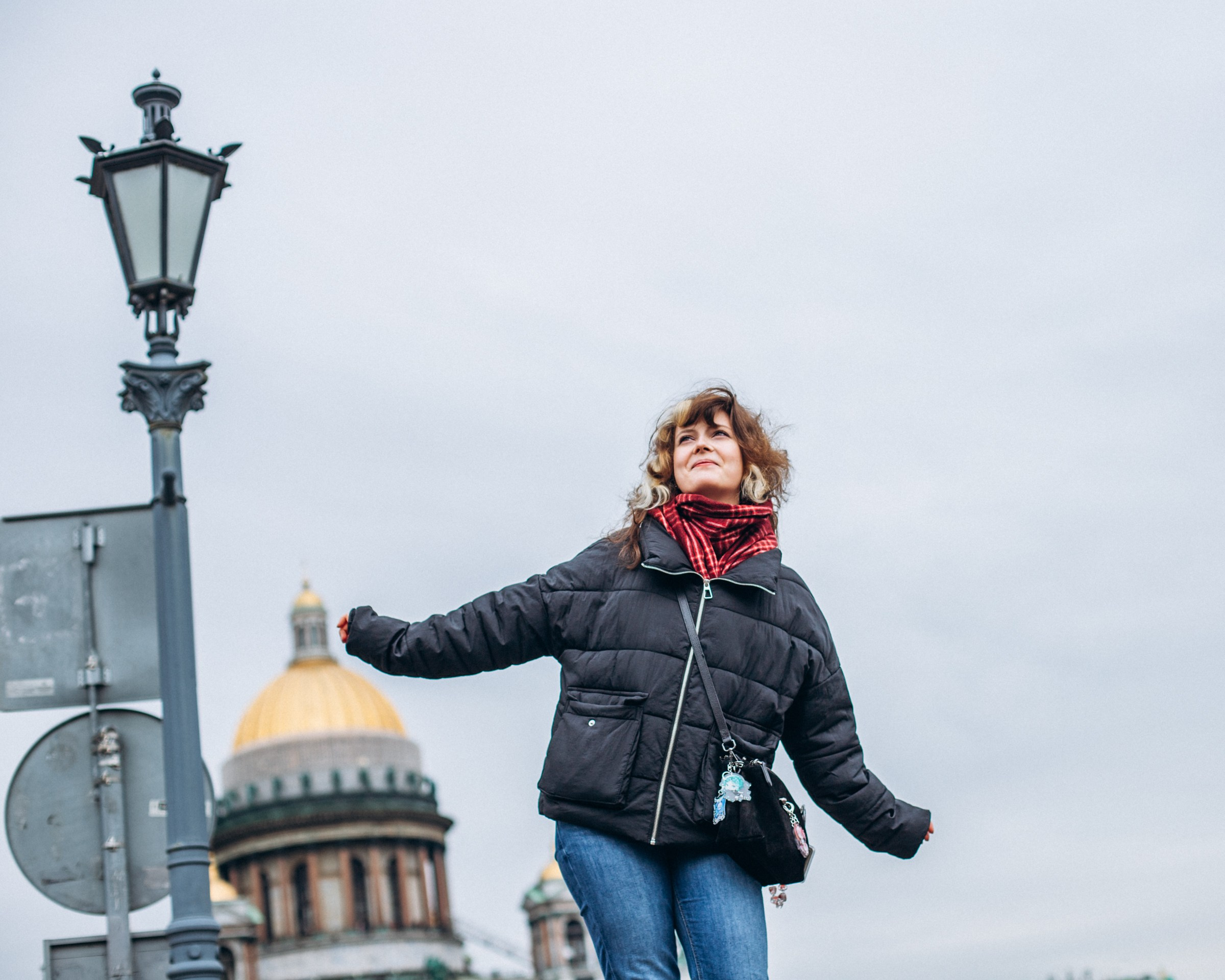 Ольга и Варвара в мае. Фотопрогулка в Петербурге. Индивидуальный и семейный фотограф в Санкт-Петербурге