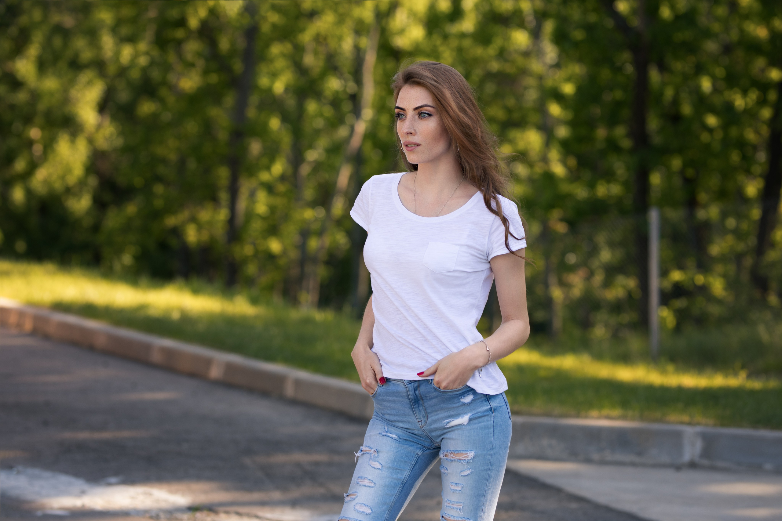 Съемка на берегу реки в поселке Рыбачий с Надеждой для «себя»