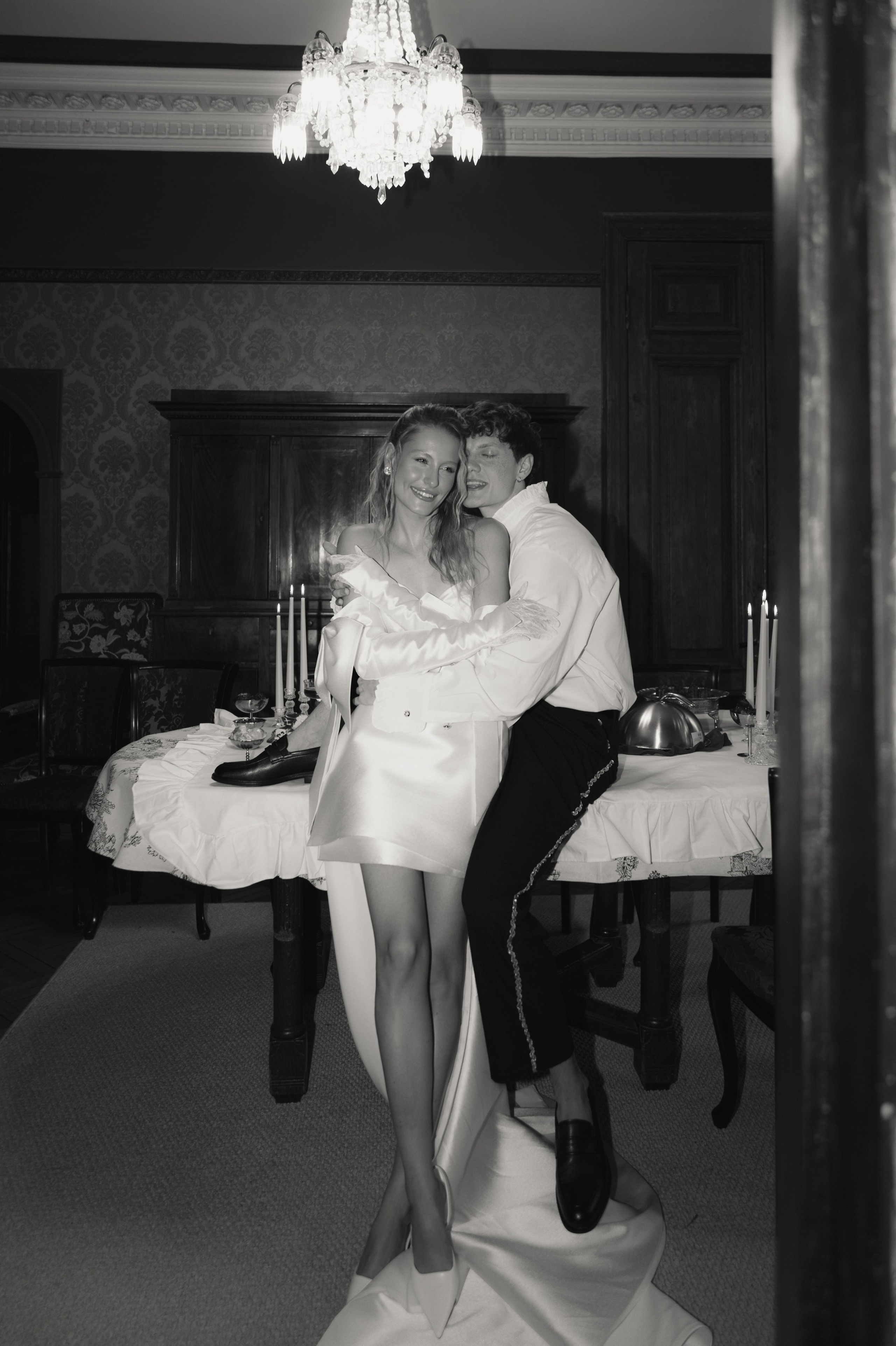 Свадебная съемка в исторической квартире на Чистых прудах. Ярослава Ерина — свадебный фотограф в Москве