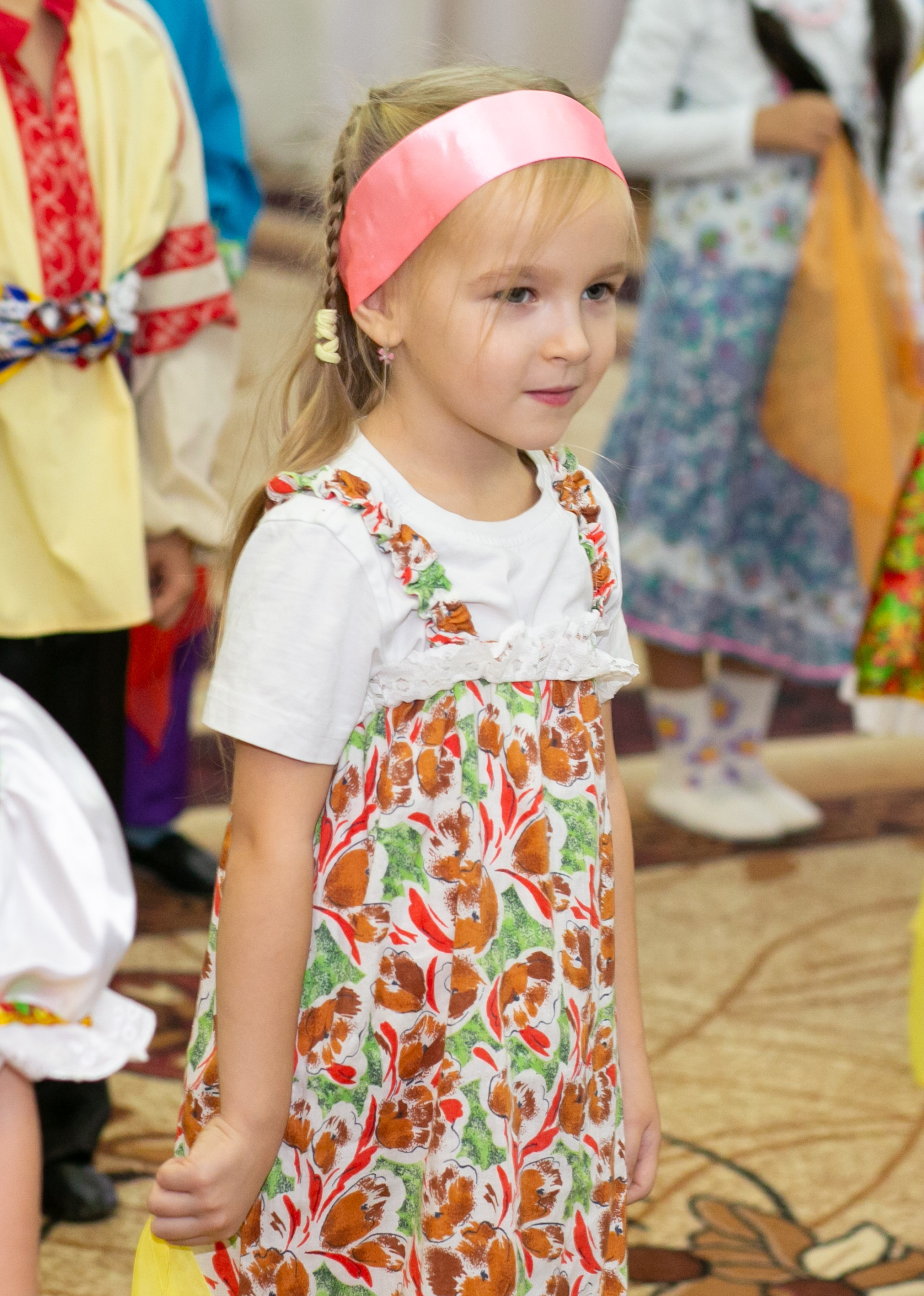 Выпускные и Утренники. Фотограф новорожденных и семейный фотограф НСО г. Бердск Марина Львова