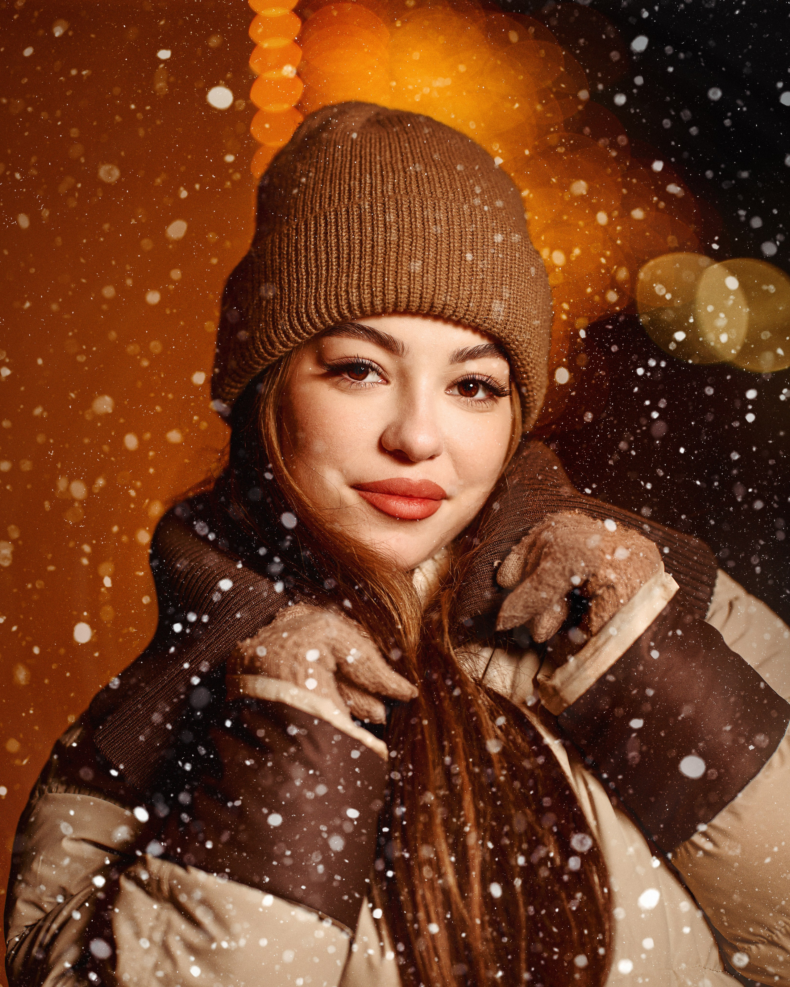 KAMILA. ПЛОЩАДЬ. Главная