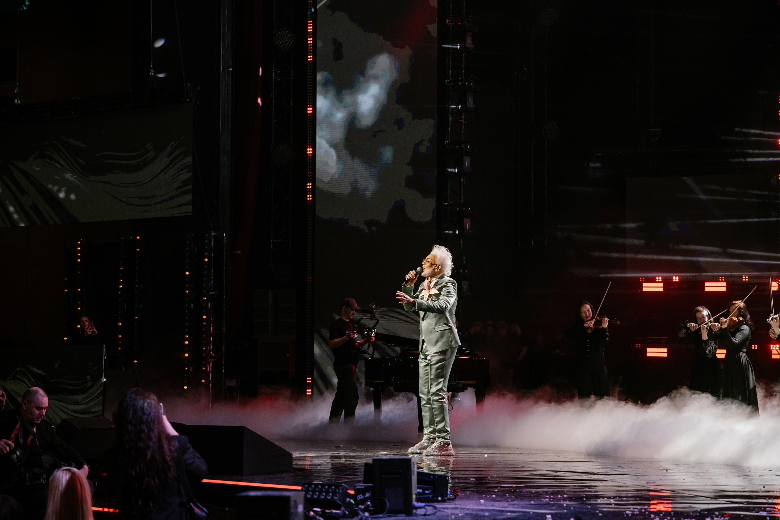 ЖАРА ТВ. Светский фотограф — Анисина Ирина