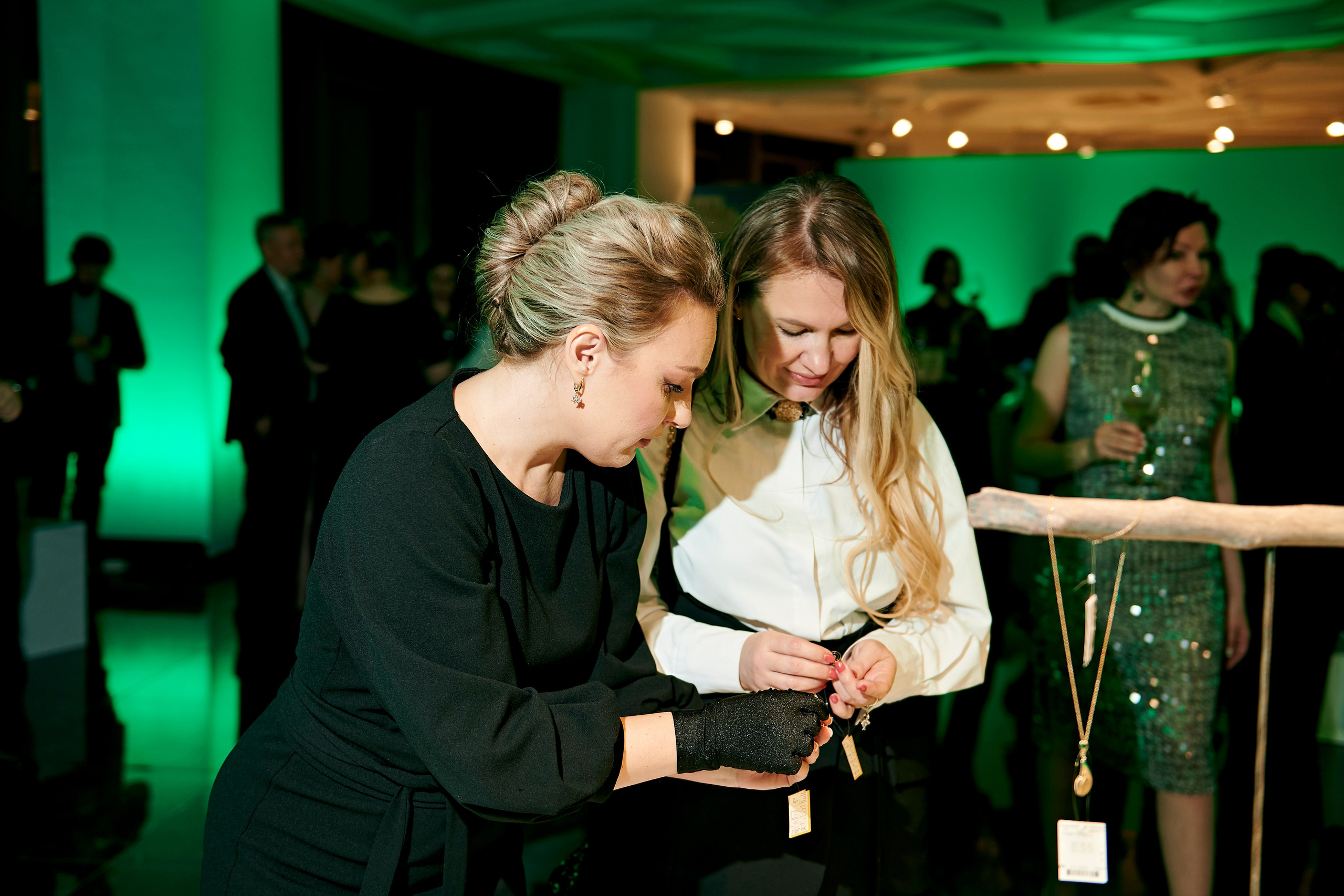 Ювелирный дом Ринго «Драгоценная история Урала». Фотограф Постольник Дарья