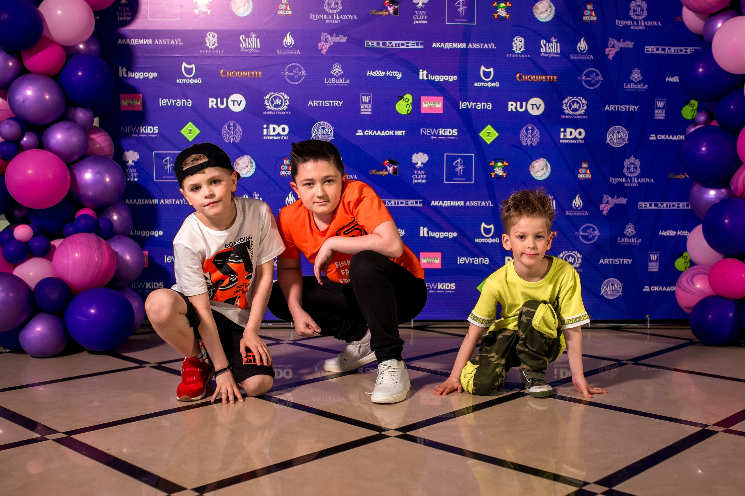 Показ Итальянской моды в России весна 2022. Женский фотограф Крещение Венчание Москва Брянск